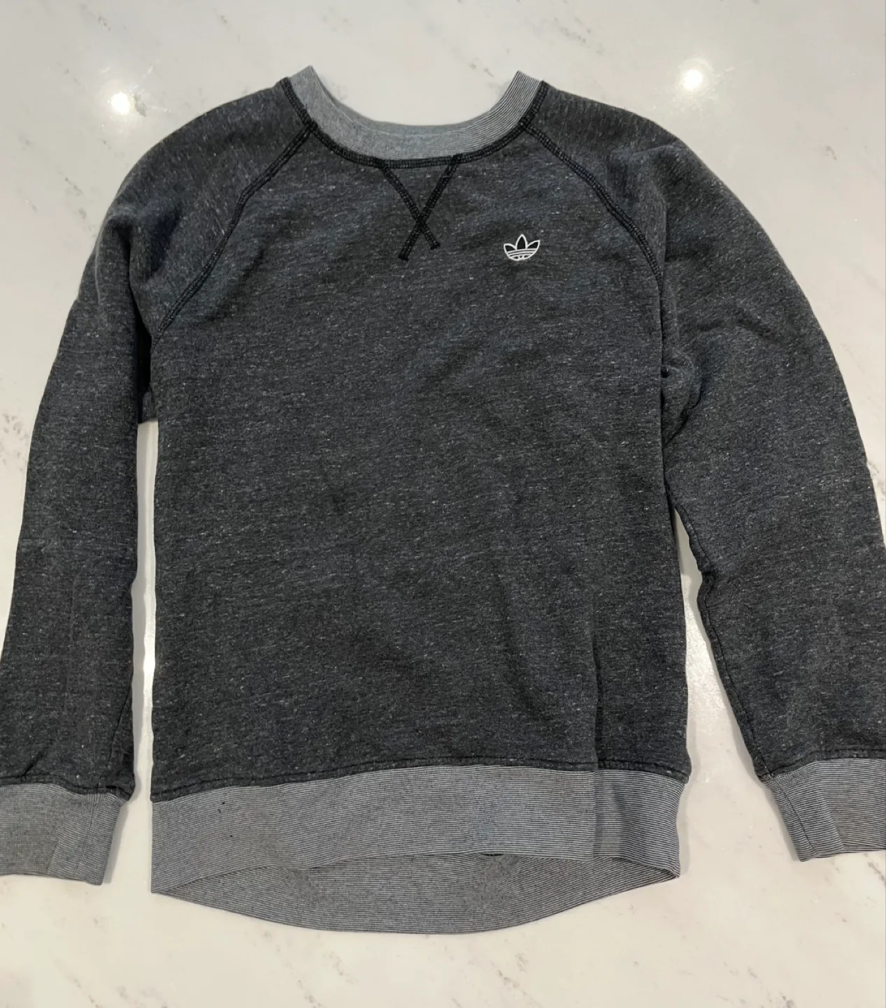 10xArmani Exchange/Lacoste/Adidas Originals/Etc.-Sweater Bundle! image indicator(5)