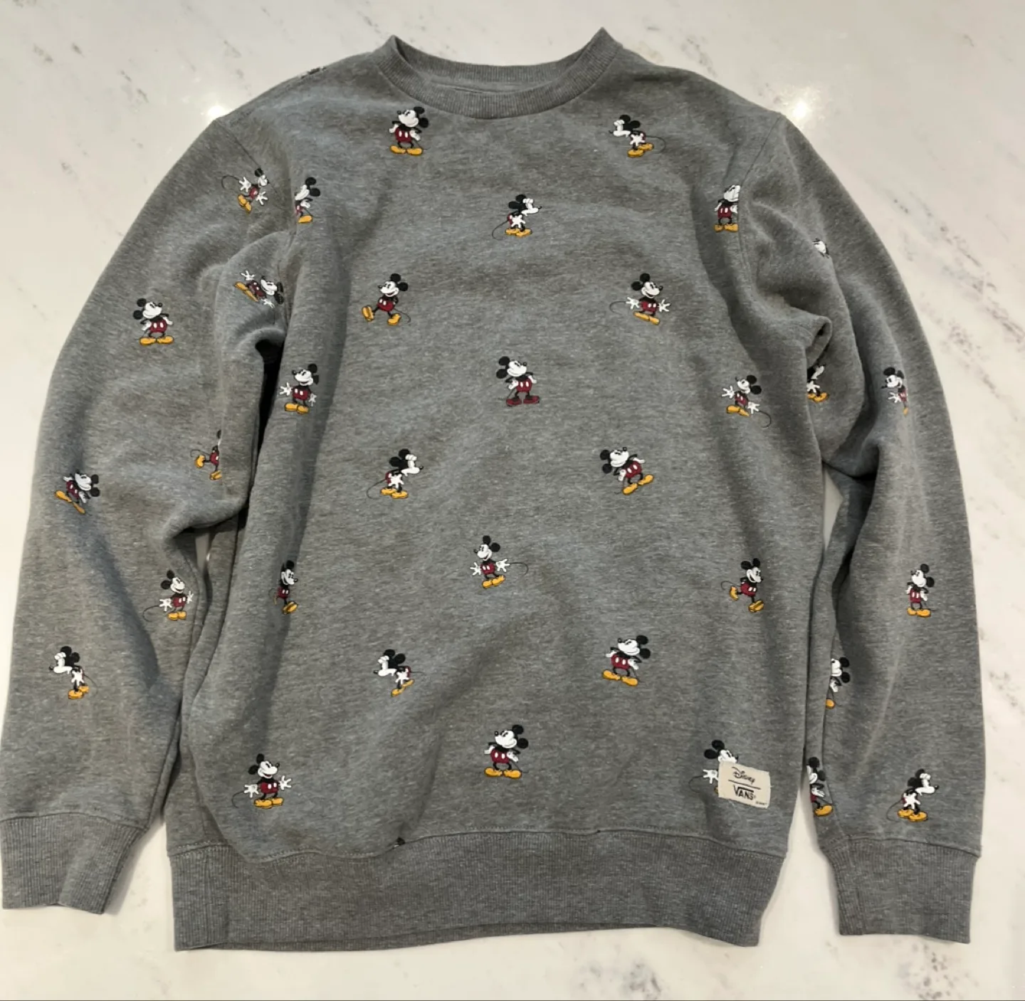 10xArmani Exchange/Lacoste/Adidas Originals/Etc.-Sweater Bundle! image indicator(9)