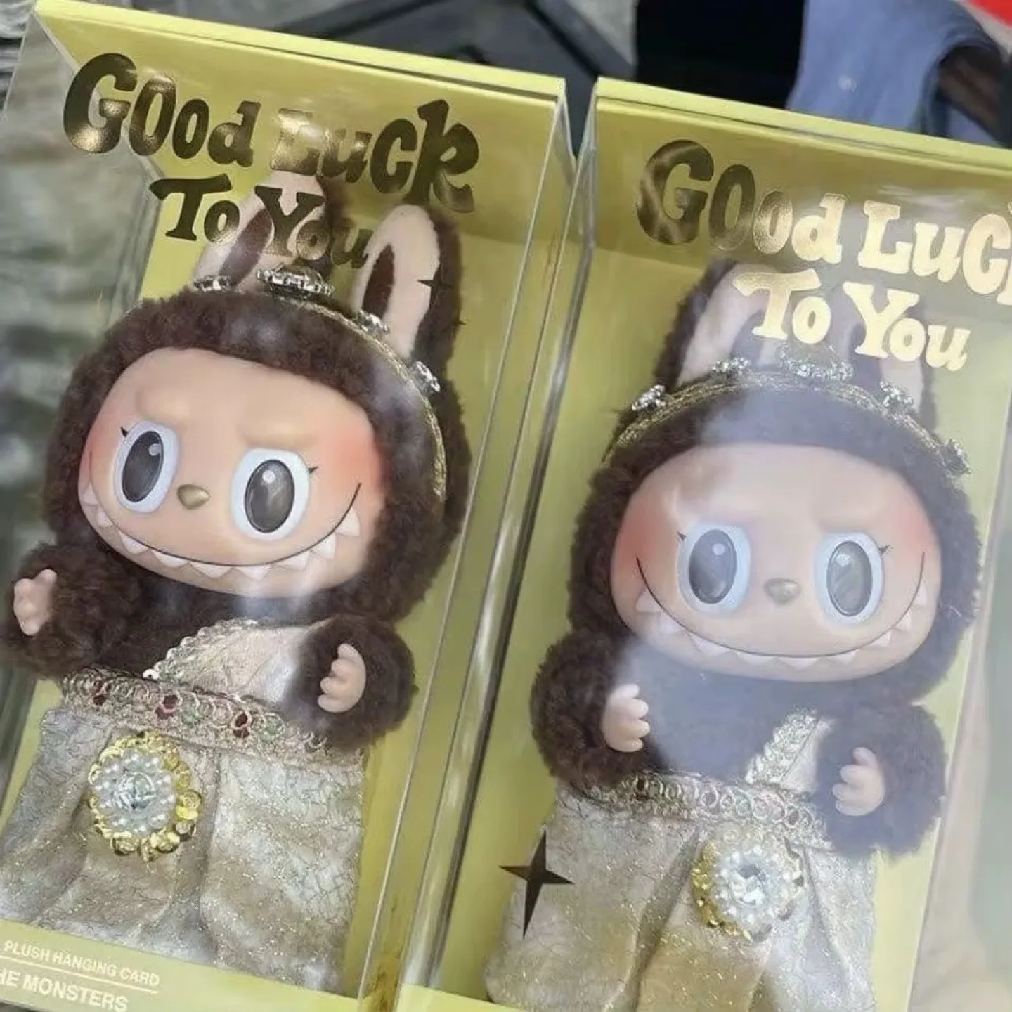 Only one Labubu Thai limited edition bought in pop mart thumbnail