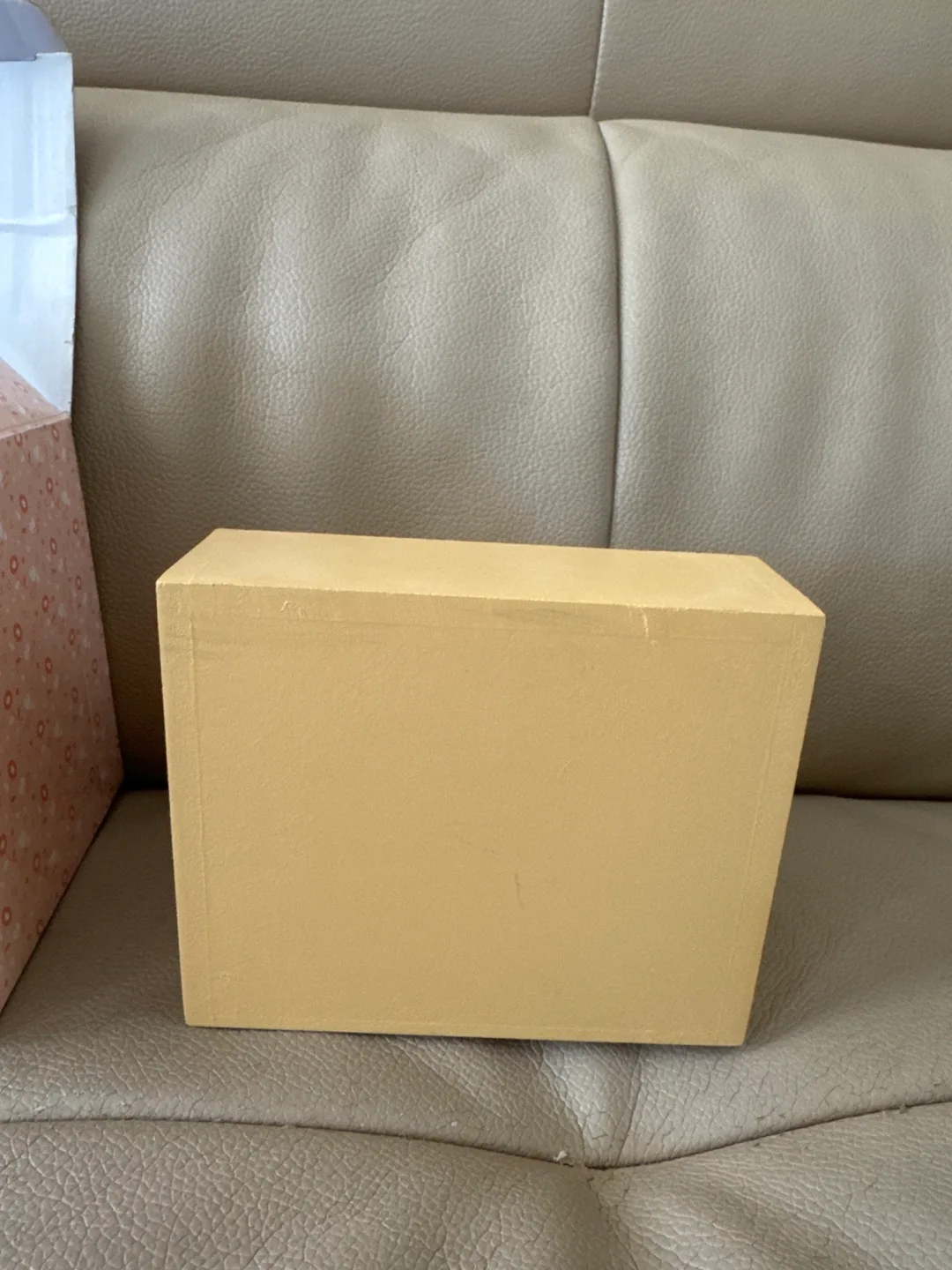 Brand New Wooden Dog Storage with Mirror 💚 image indicator(6)