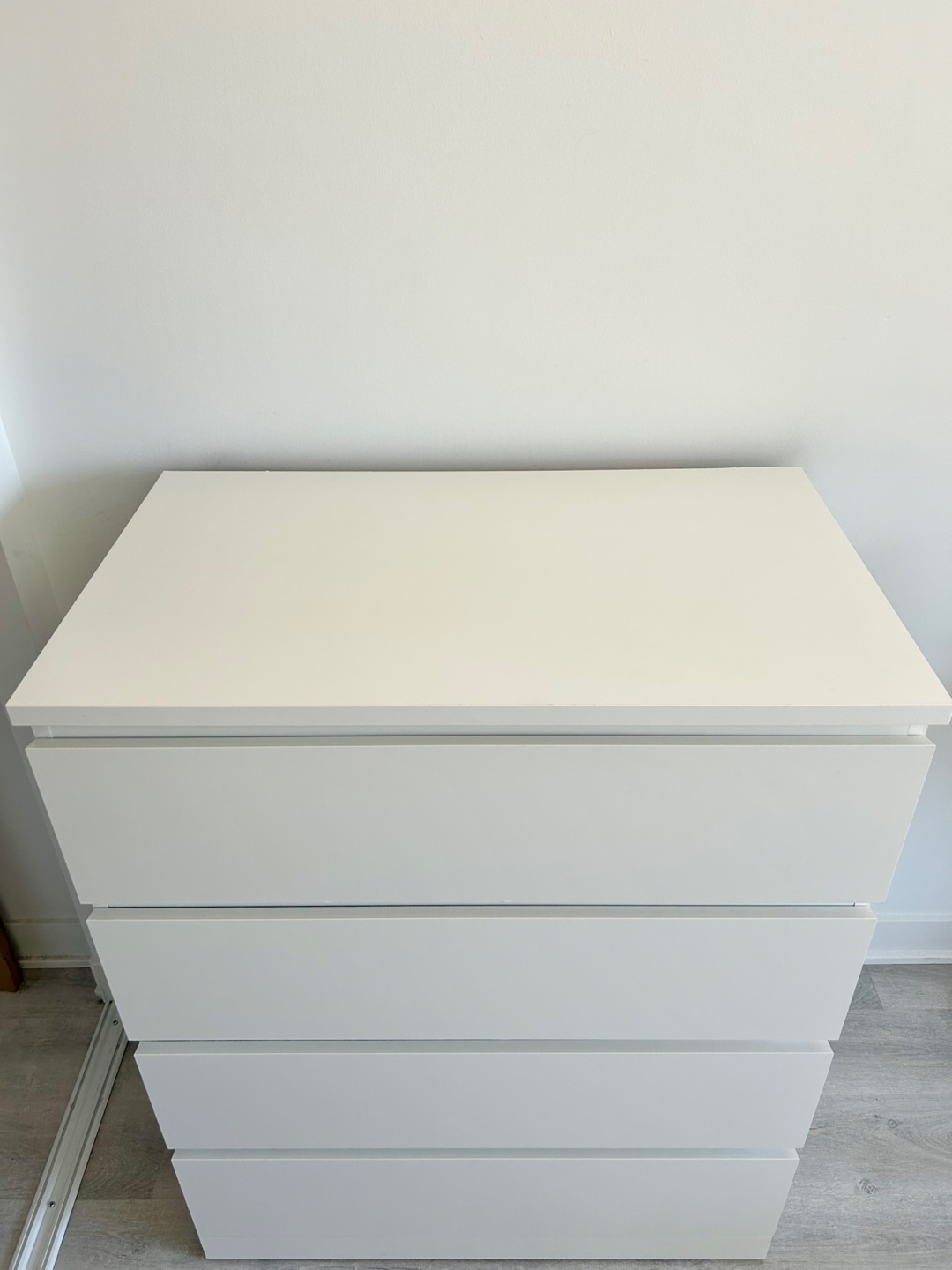 IKEA MALM 4-Drawer Dresser White - photo 2