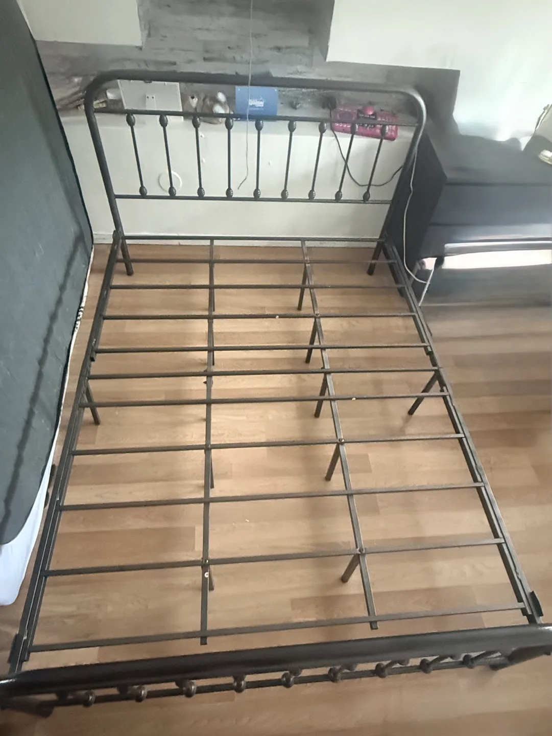Queen Size Metal black Bed Frame