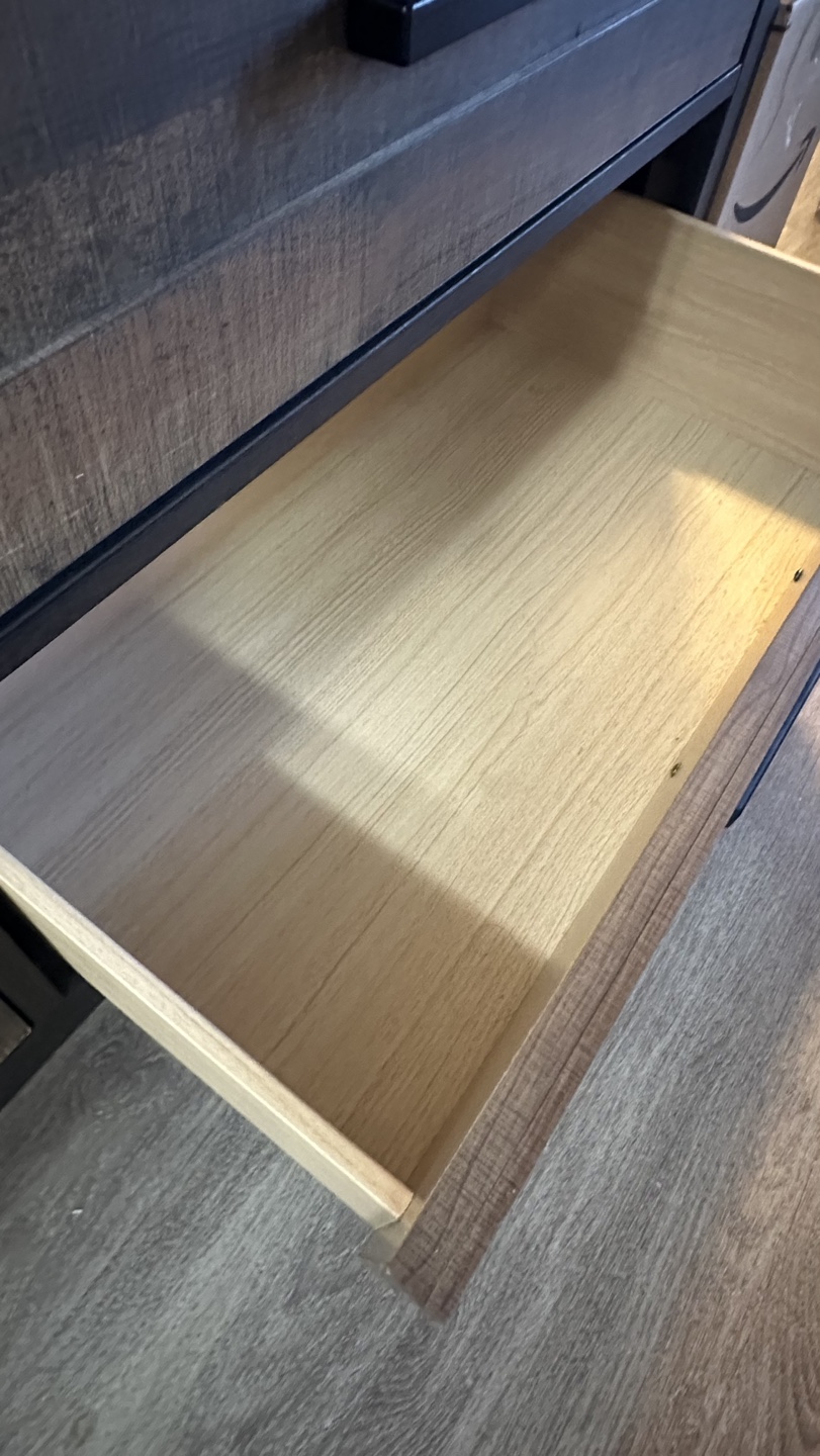 Bedroom Furniture Set - Dresser and Nightstand - photo 4