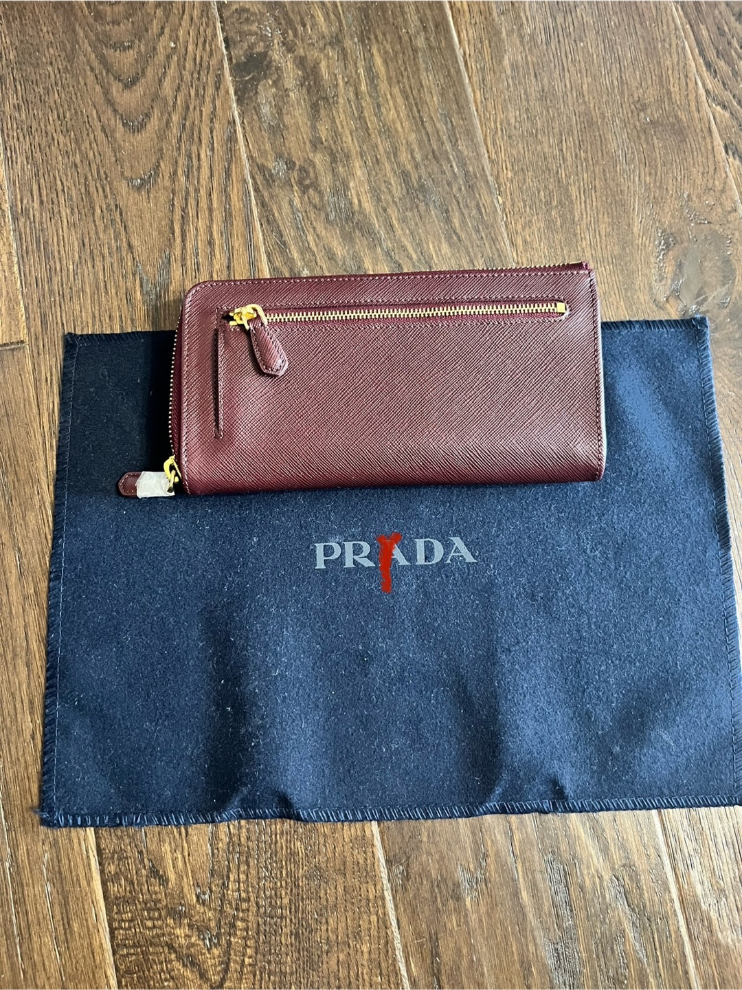 Women Leather Zip-Around Wallet - photo 3