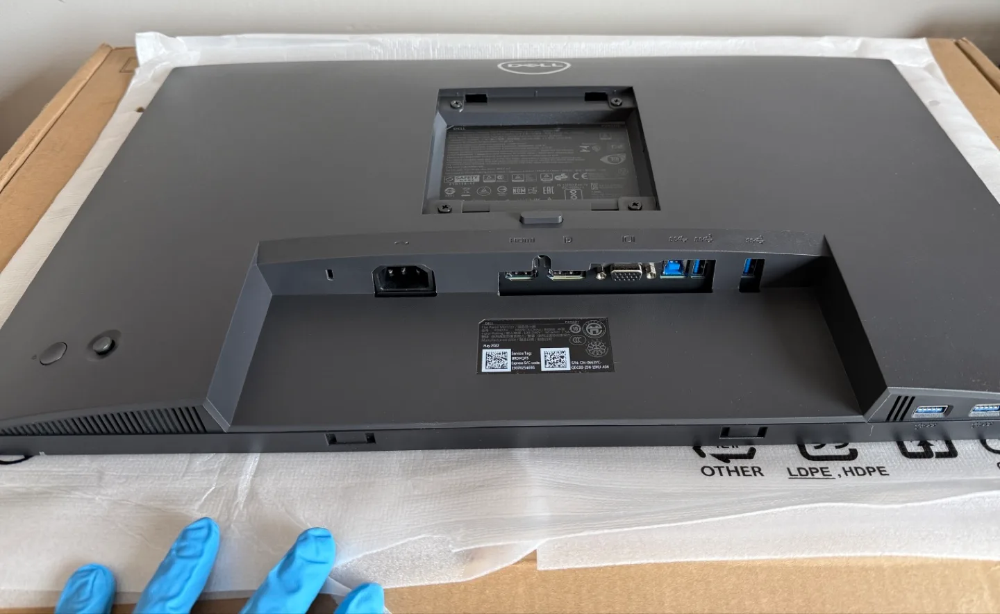 NEW Dell 24 inch Monitor Widescreen Full HD P2422H image indicator(4)