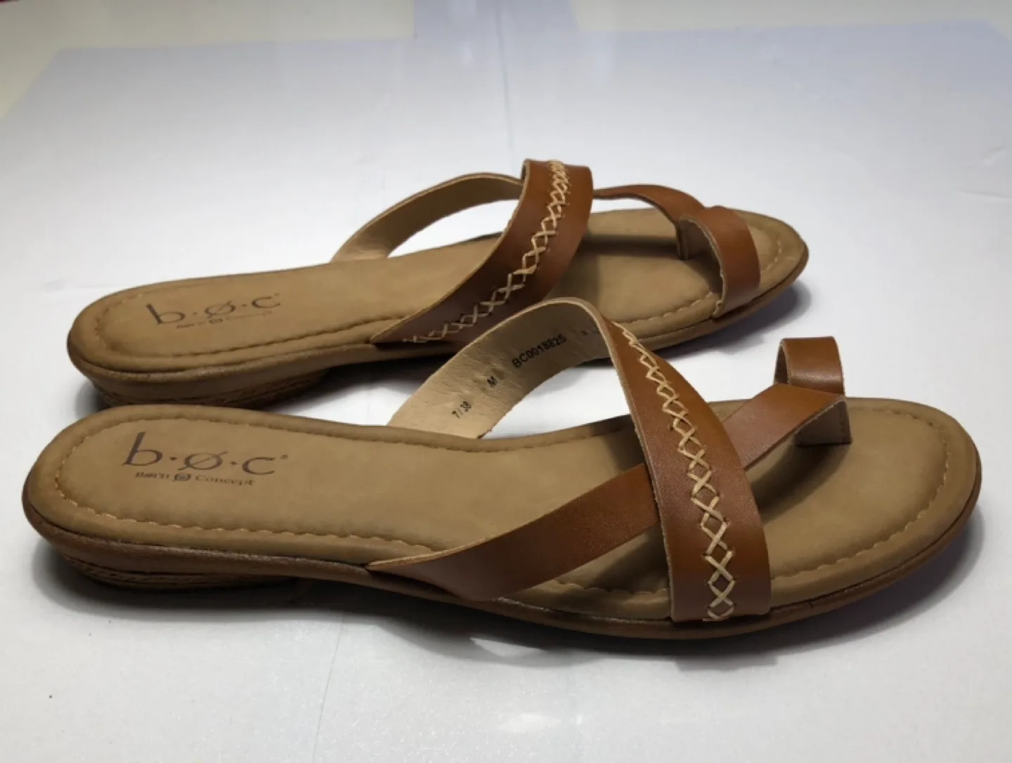 b.o.c Born Concept Tan Leather Sandals Size 7 image indicator(3)