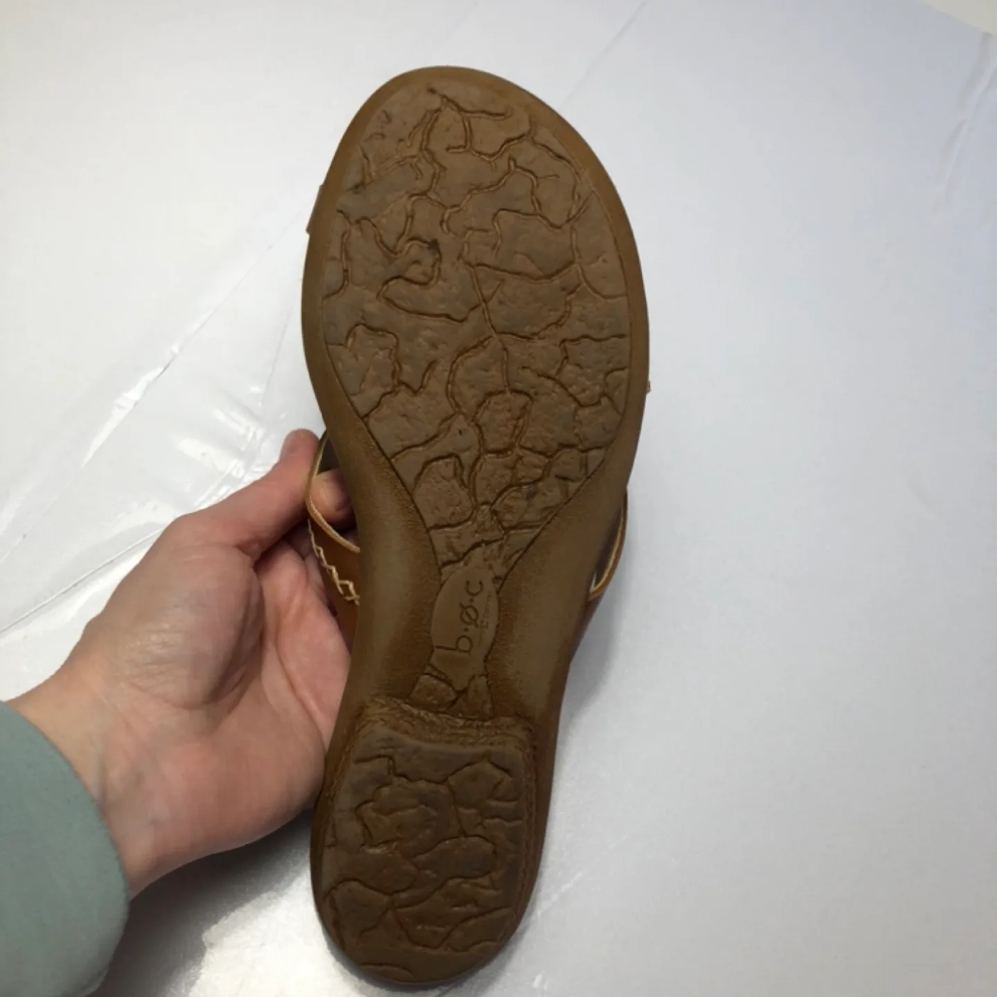 b.o.c Born Concept Tan Leather Sandals Size 7 image indicator(8)