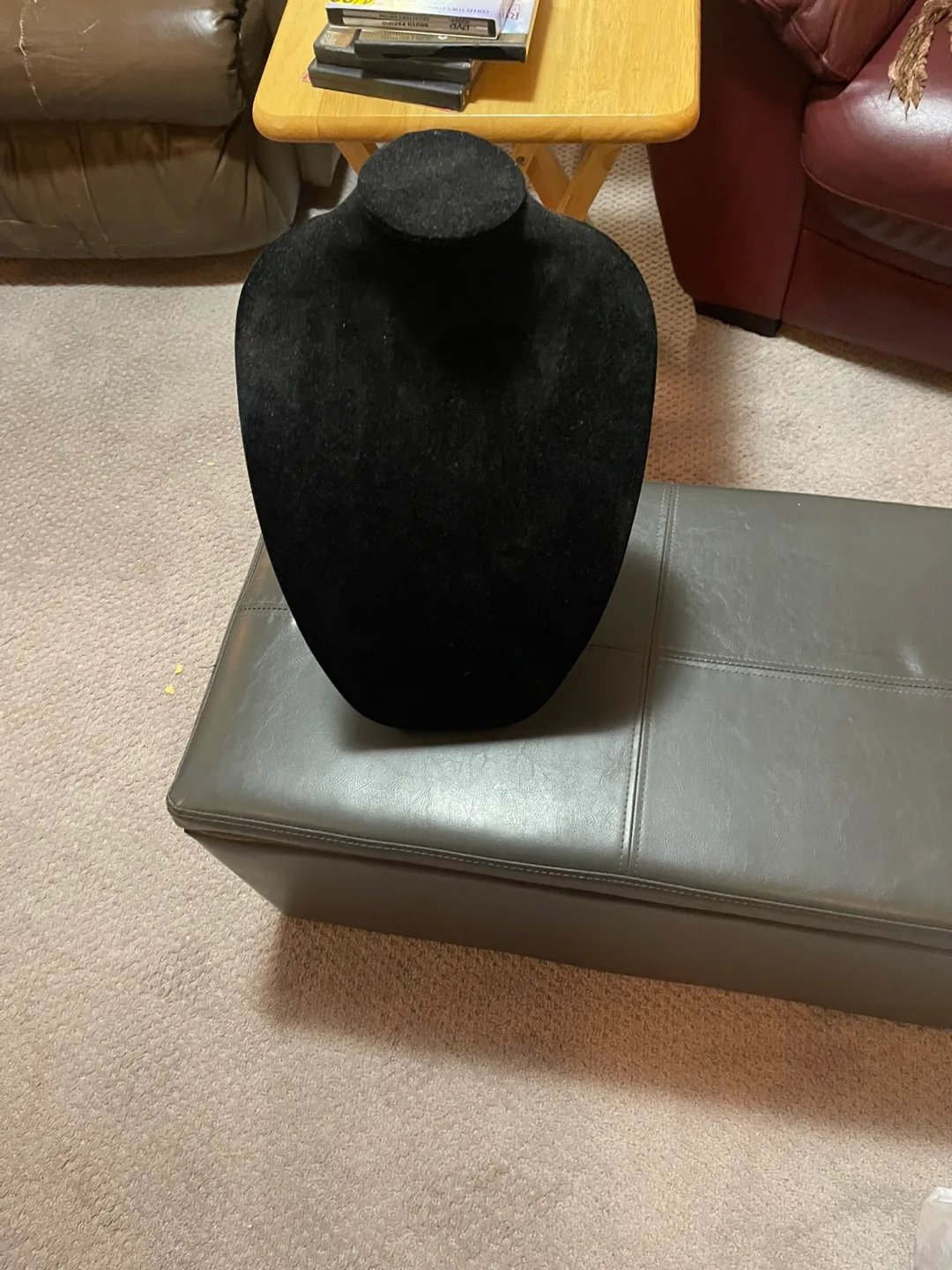 Velvet Necklace Display Stand image indicator(2)