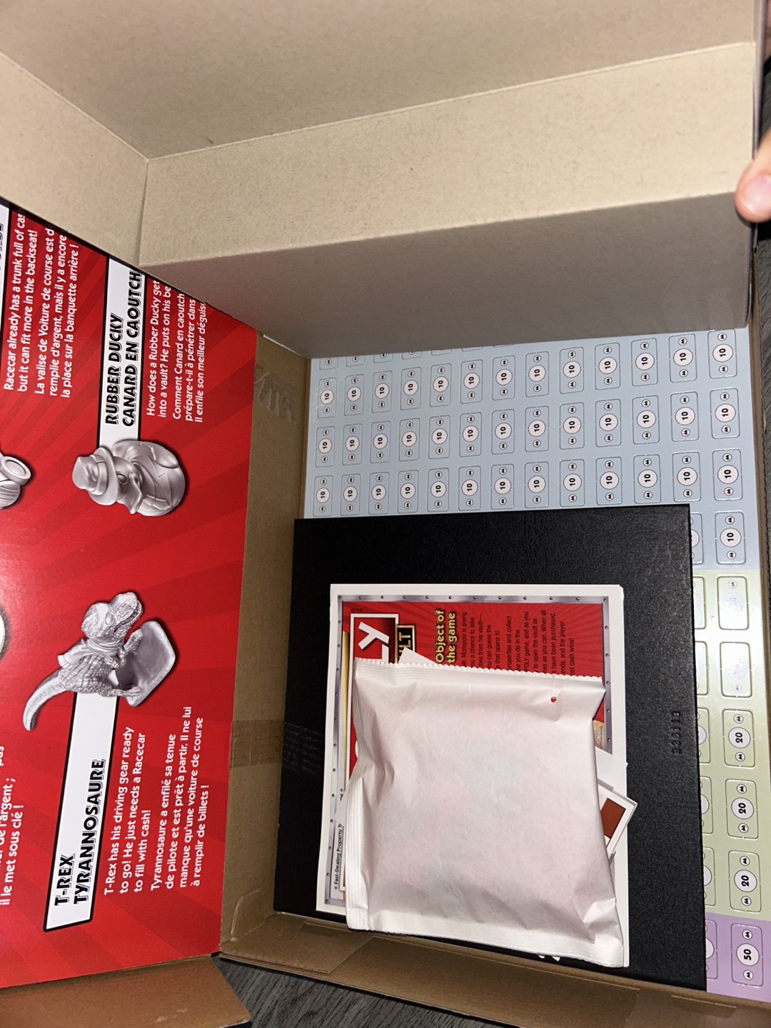Monopoly Secret Vault Board Game - photo 4