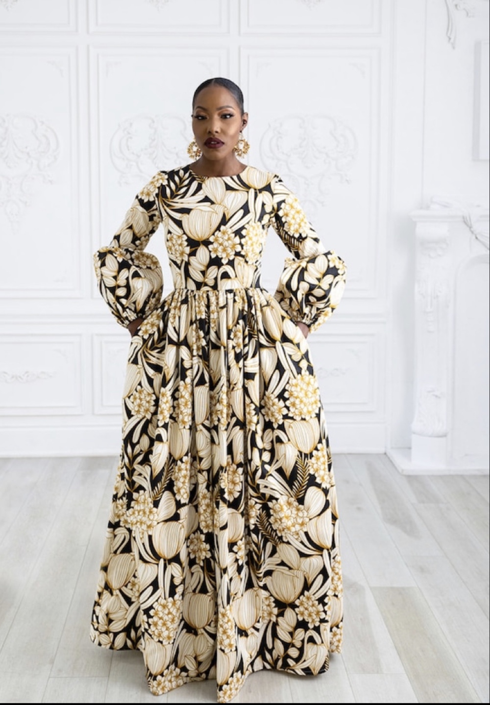 Elegant Maxi Dress with Puff Sleeves - photo 4