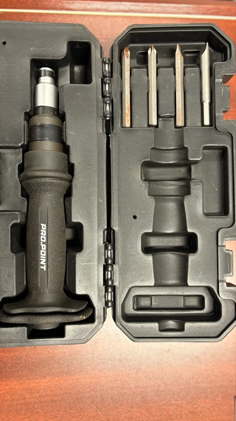Pro-Point rivet gun with bits thumbnail