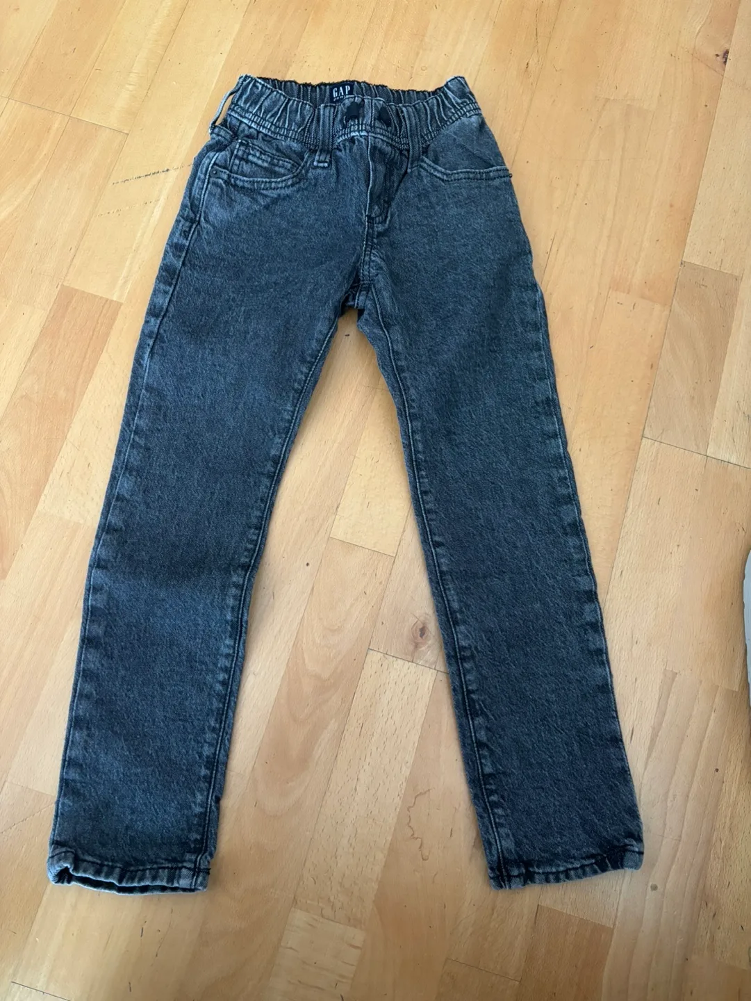 GAP Kids Sz 6-7 Black Denim Jeans thumbnail