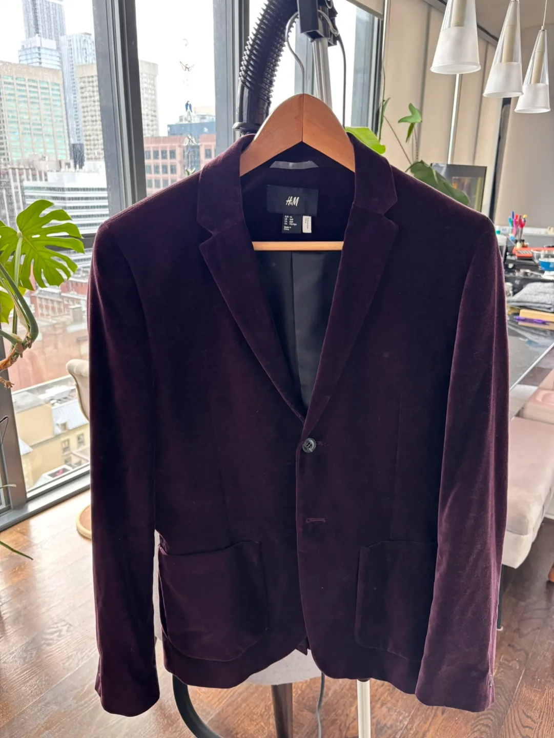 Men's Burgundy Velvet Blazer - Size 36R thumbnail