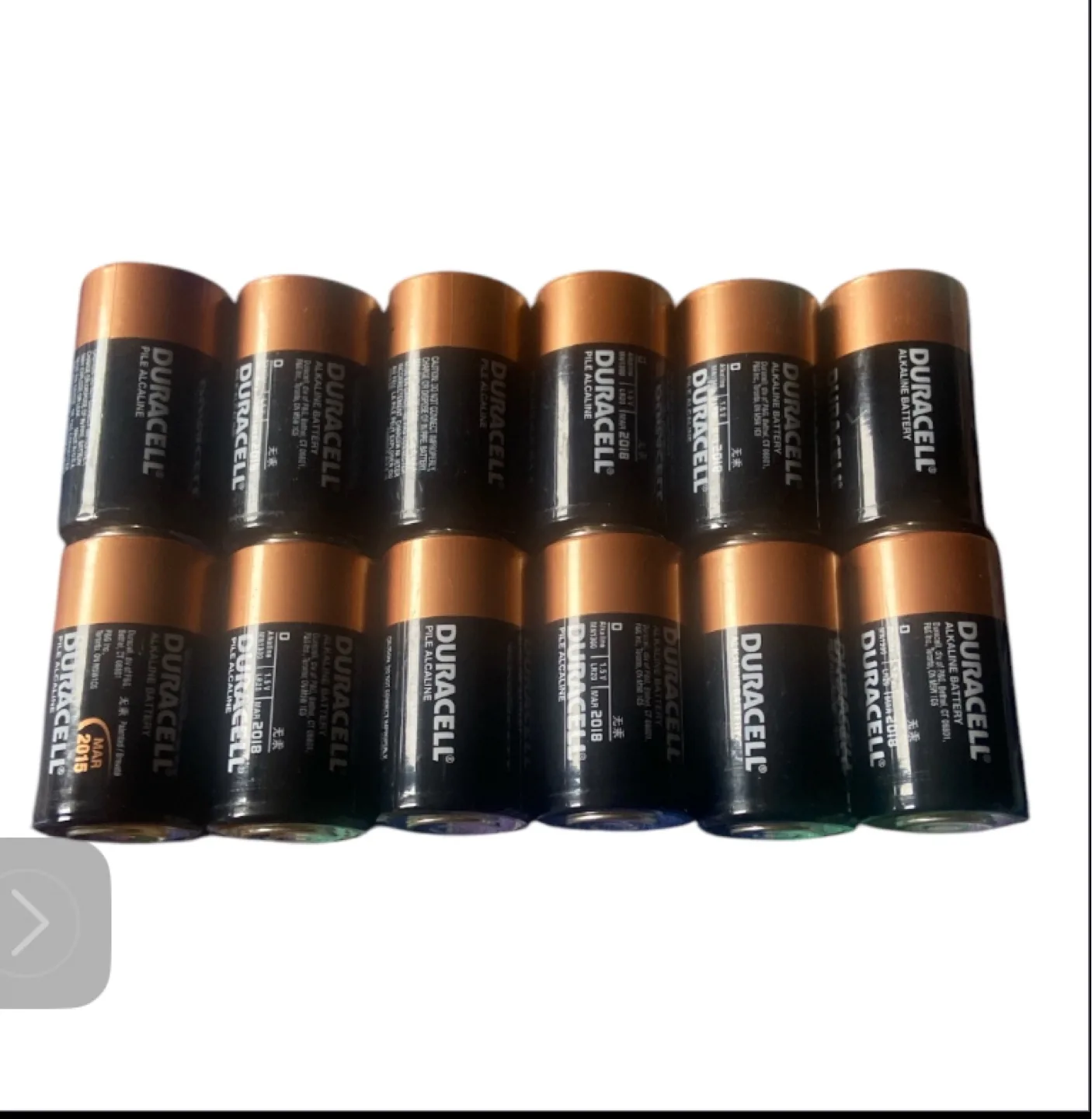 12 Duracell D Batteries thumbnail