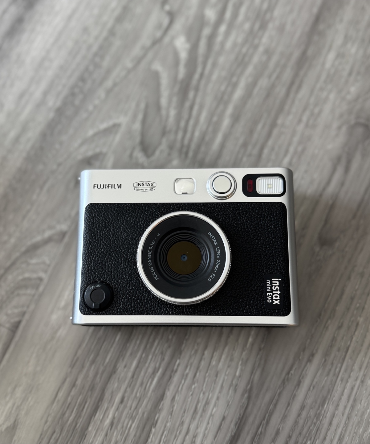 Fujifilm Instax Mini EVO - photo 2