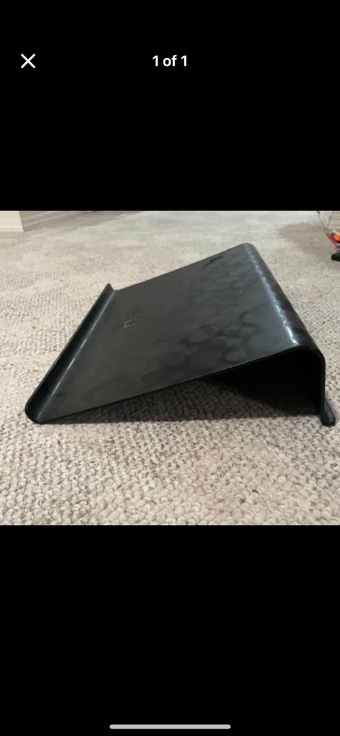 XL Black Laptop Stand thumbnail