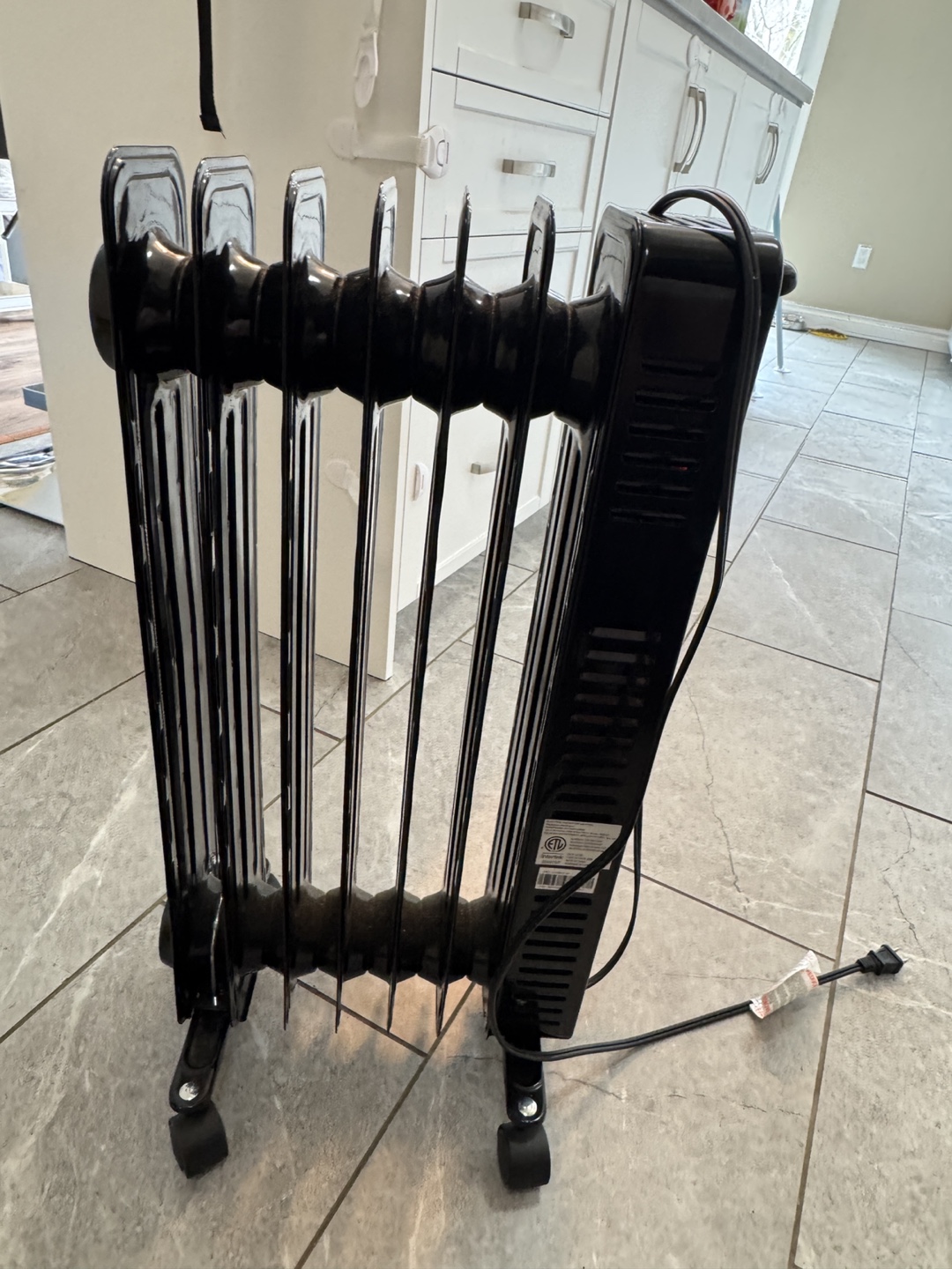 Pelonis Radiator Heater - photo 2