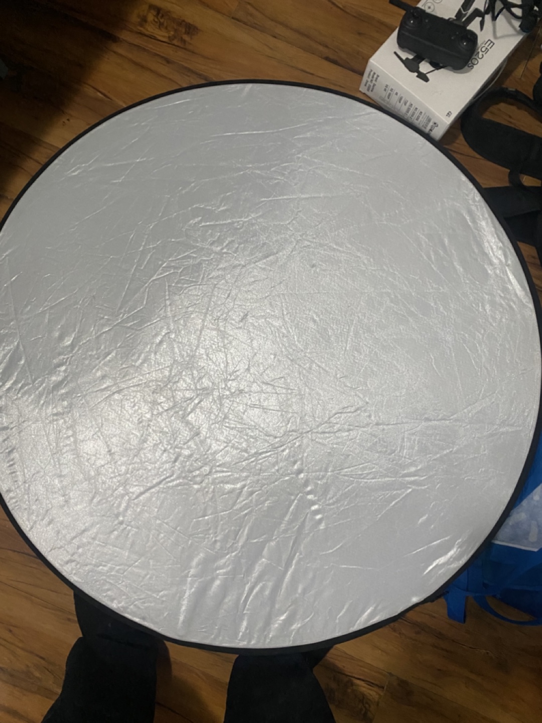 Illumi 32" Collapsible Reflector Disc - Gold & Silver - photo 3