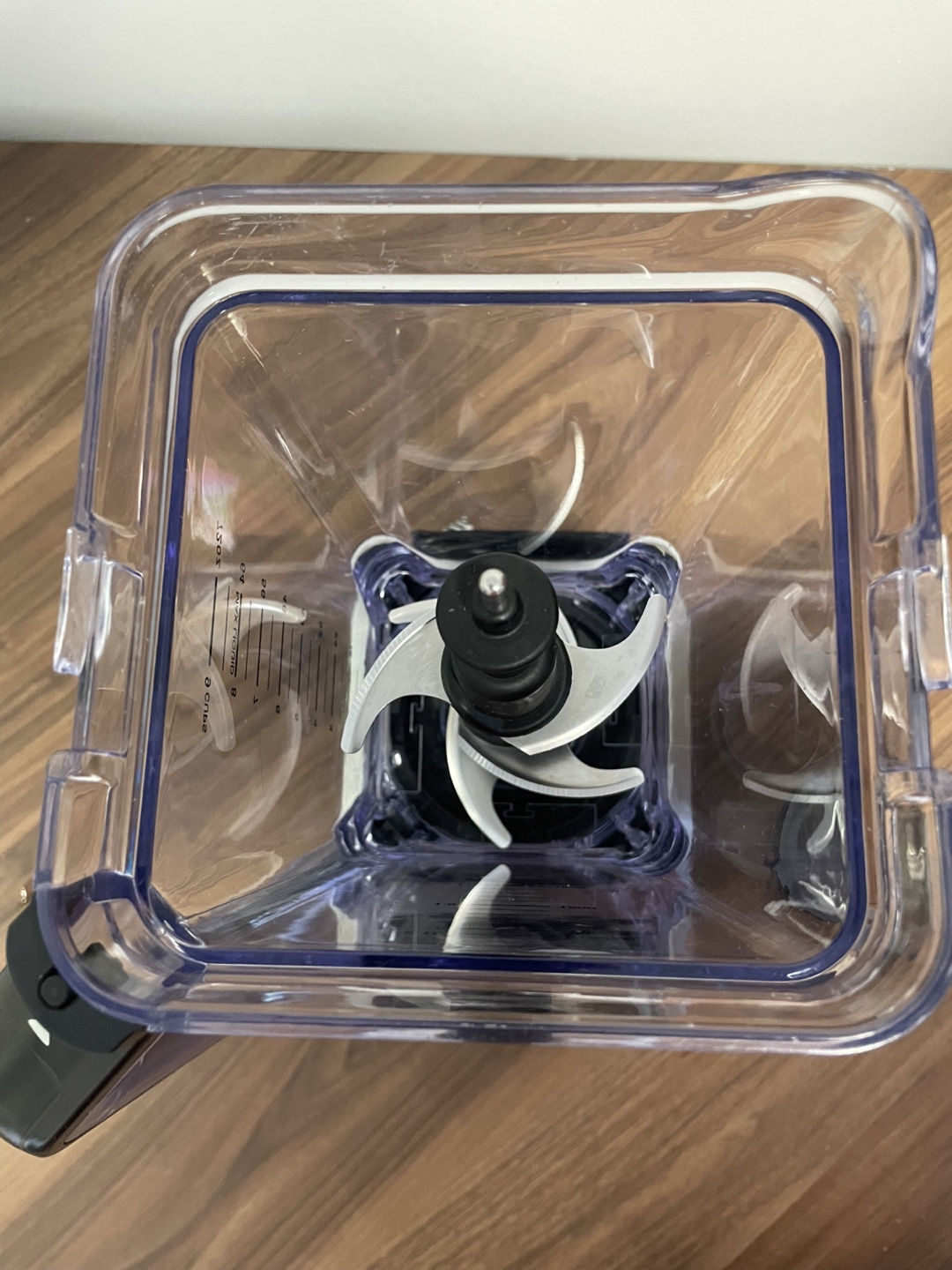 Ninja Professional 1100W Blender with Nutri Ninja Cup - photo 4