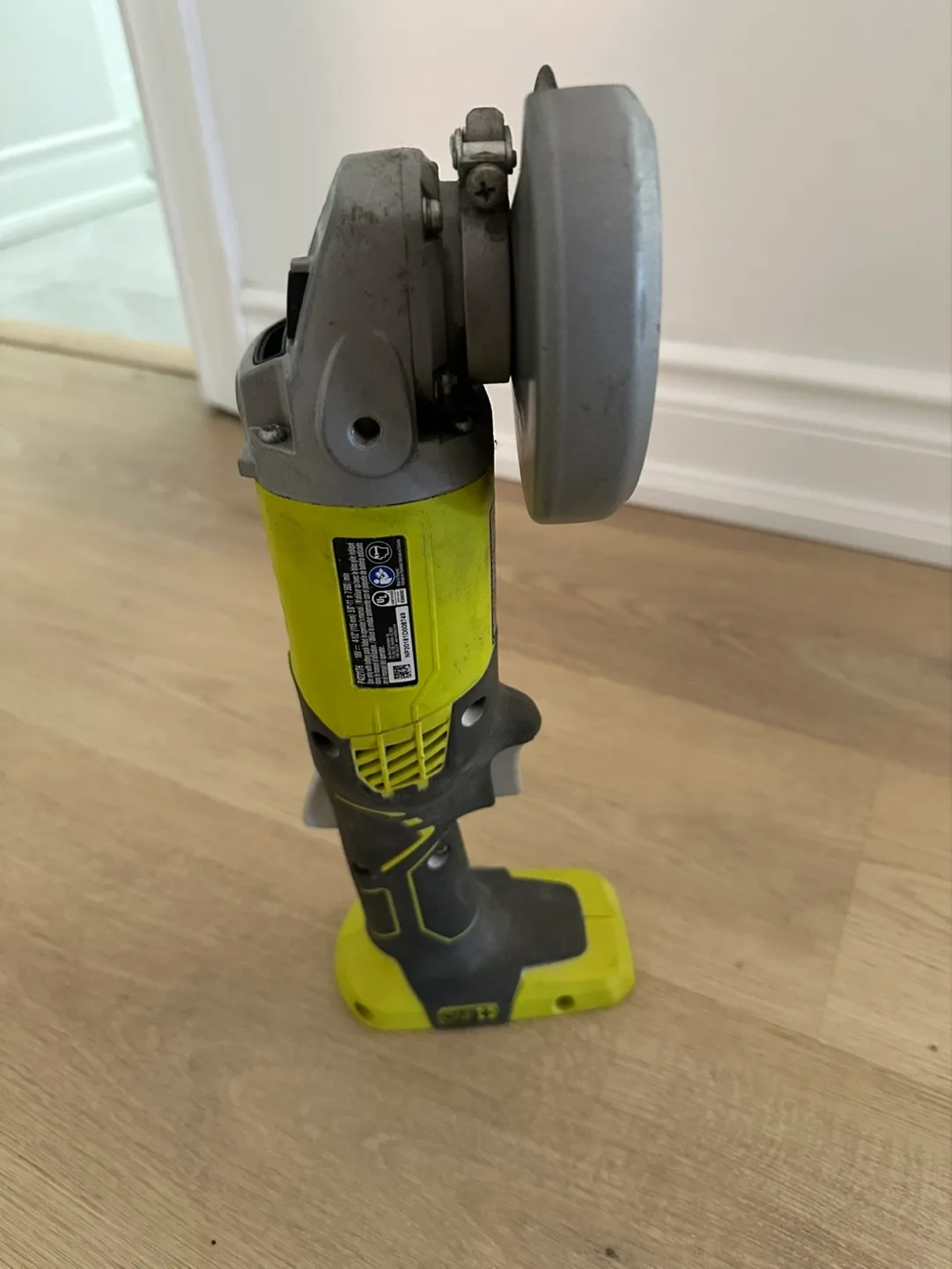 RYOBI 18V Cordless Angle Grinder image indicator(4)