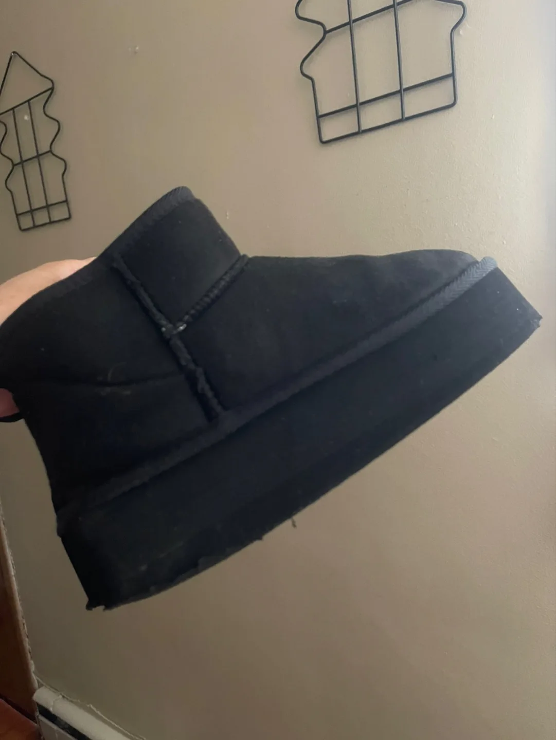 💚 Neumel Mini Black Suede Boots - Size 9 image indicator(3)