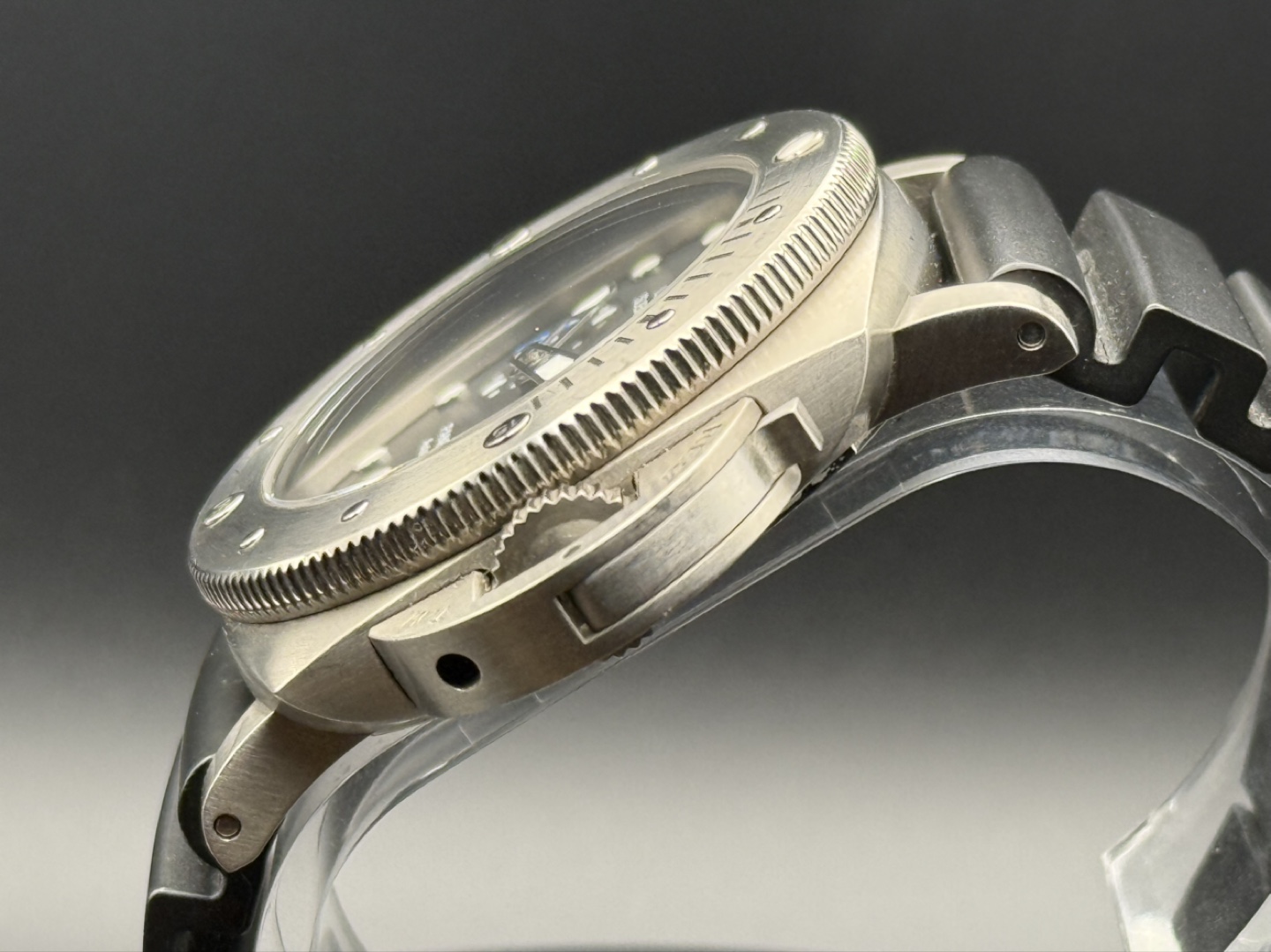 2017 Panerai Luminor Submersible Automatic Titanium Watch - photo 2