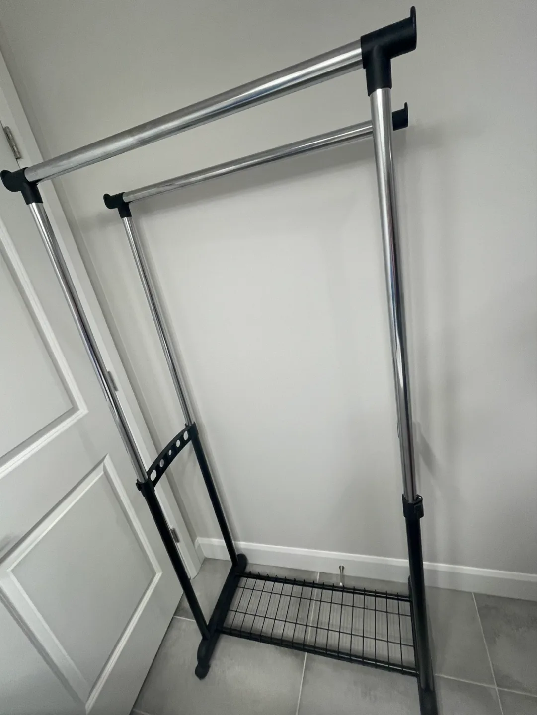 Double Garment Rack image indicator(3)