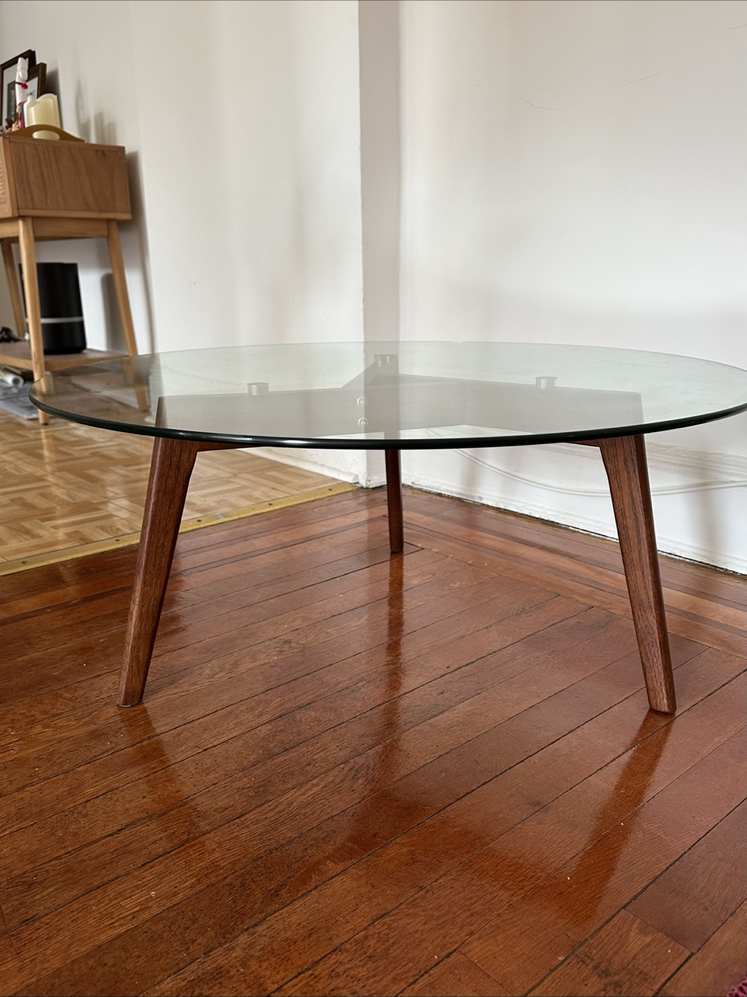 Article Clarus 31.5" Glass Coffee Table - Walnut - photo 2