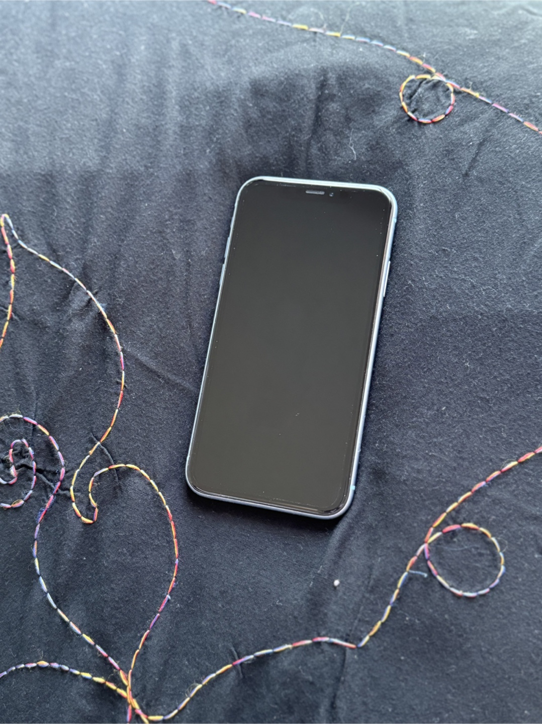 iPhone XR - 64GB - Blue - photo 2