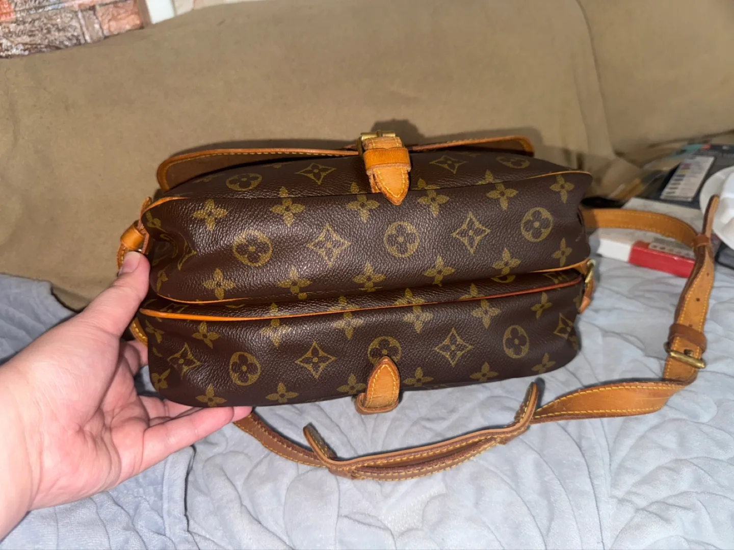 Saumur 30 Vintage Authentic image indicator(2)