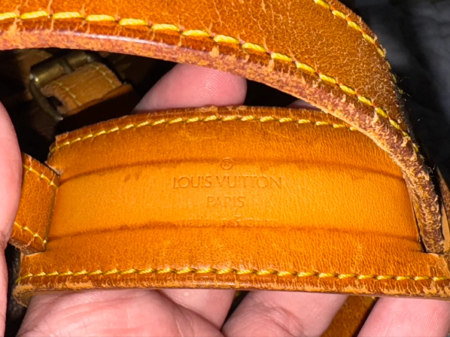 Saumur 30 Vintage Authentic image indicator(3)