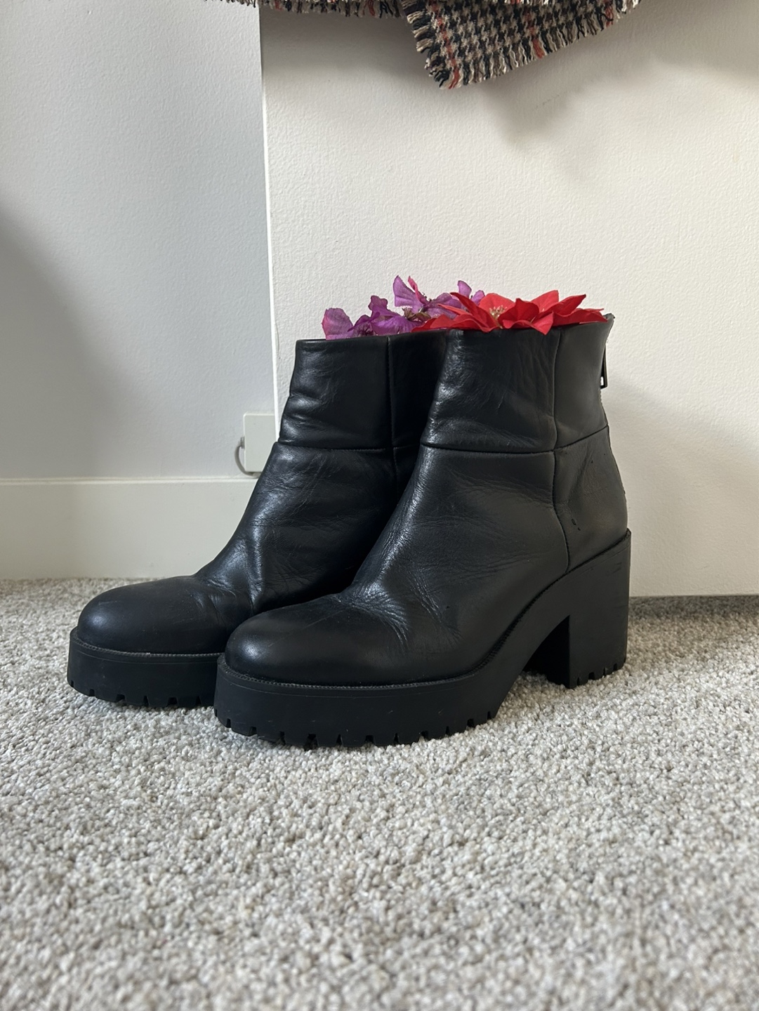 Zara Black Leather Ankle Boots
