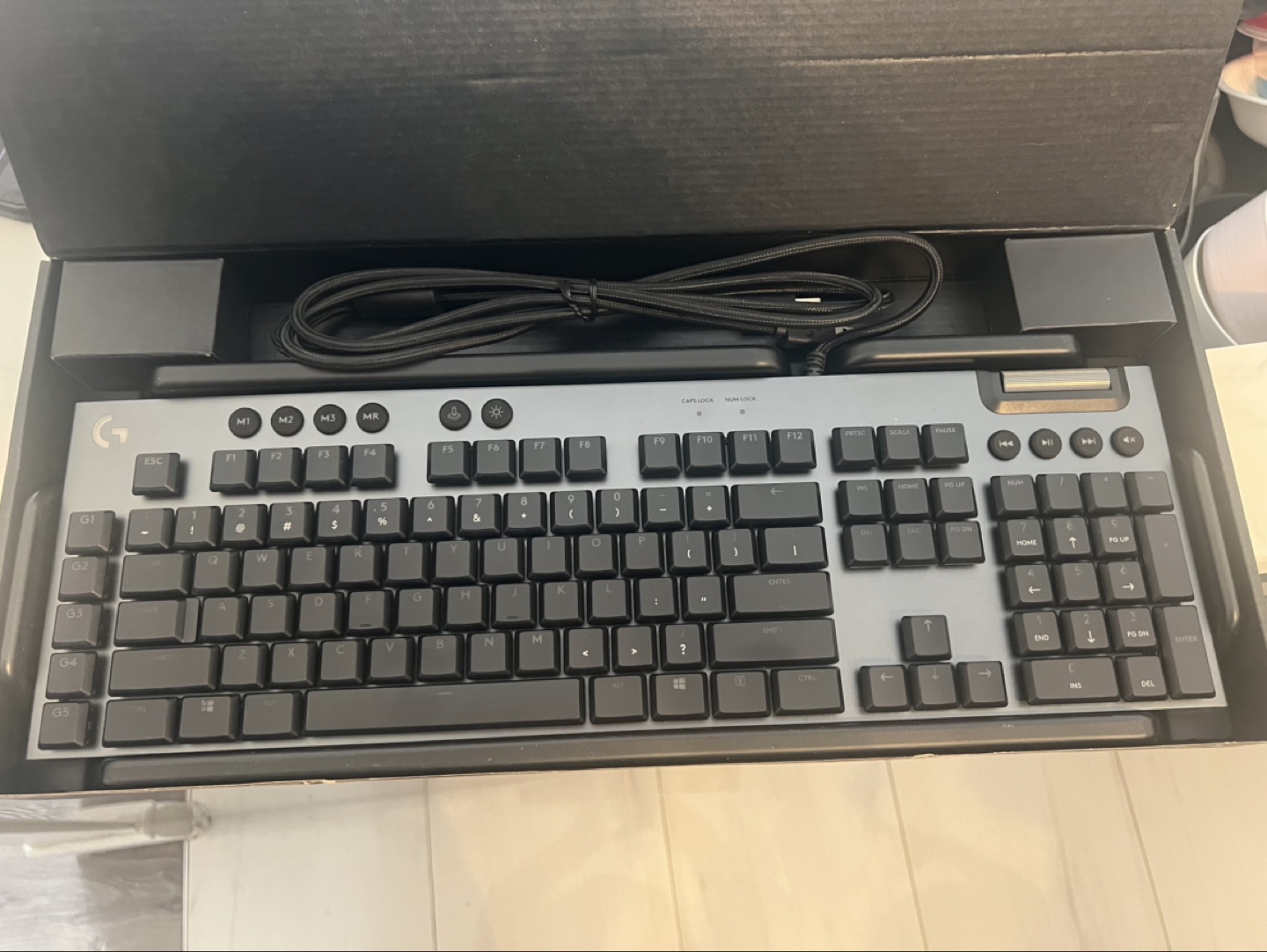Logitech G815 Lightsync RGB Mechanical Gaming Keyboard - photo 2