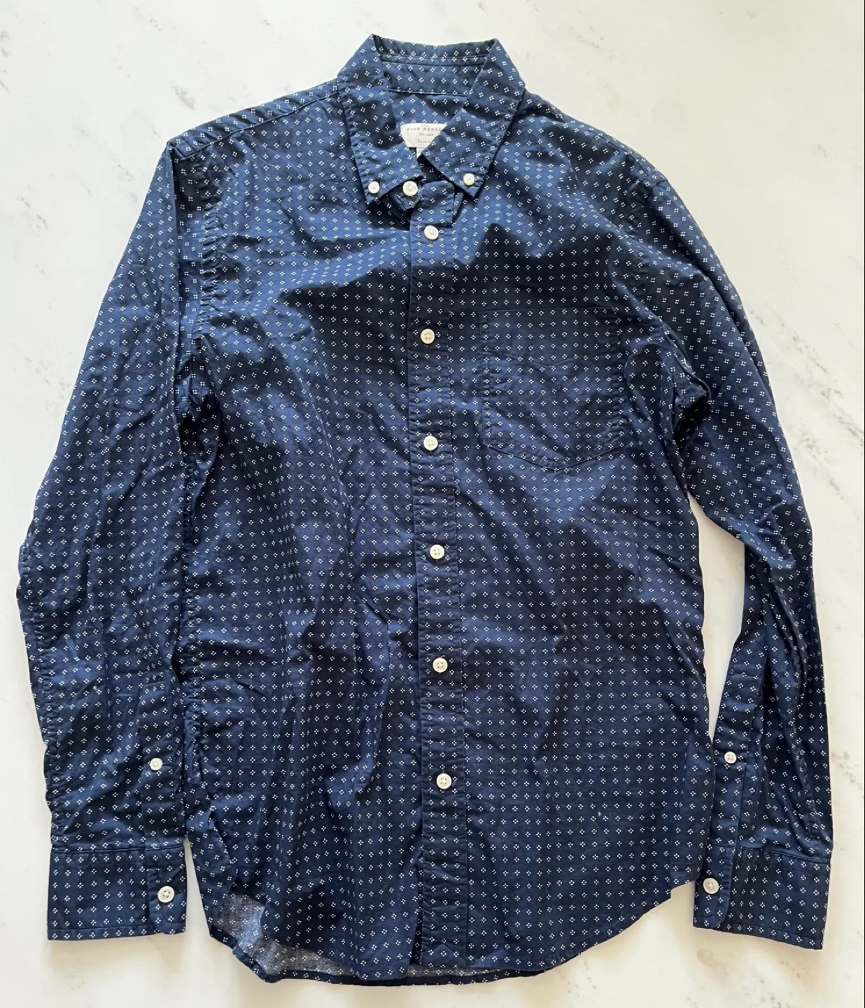 11x Armani Exchange/Club Monaco/Levi’s Bundle Dress Shirts image indicator(4)