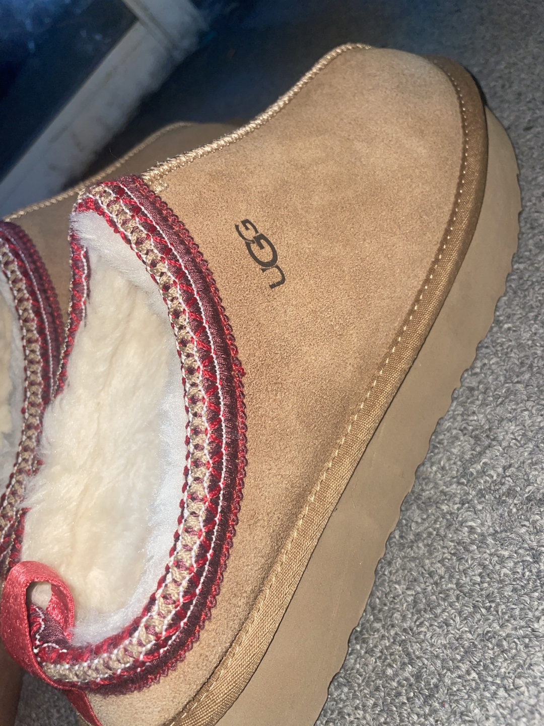 UGG Scuffette II Slippers - Size  9.5 - photo 2