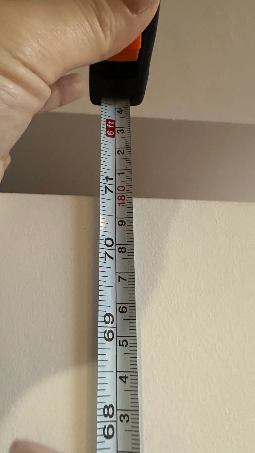 White Three-Door Wardrobe image indicator(4)