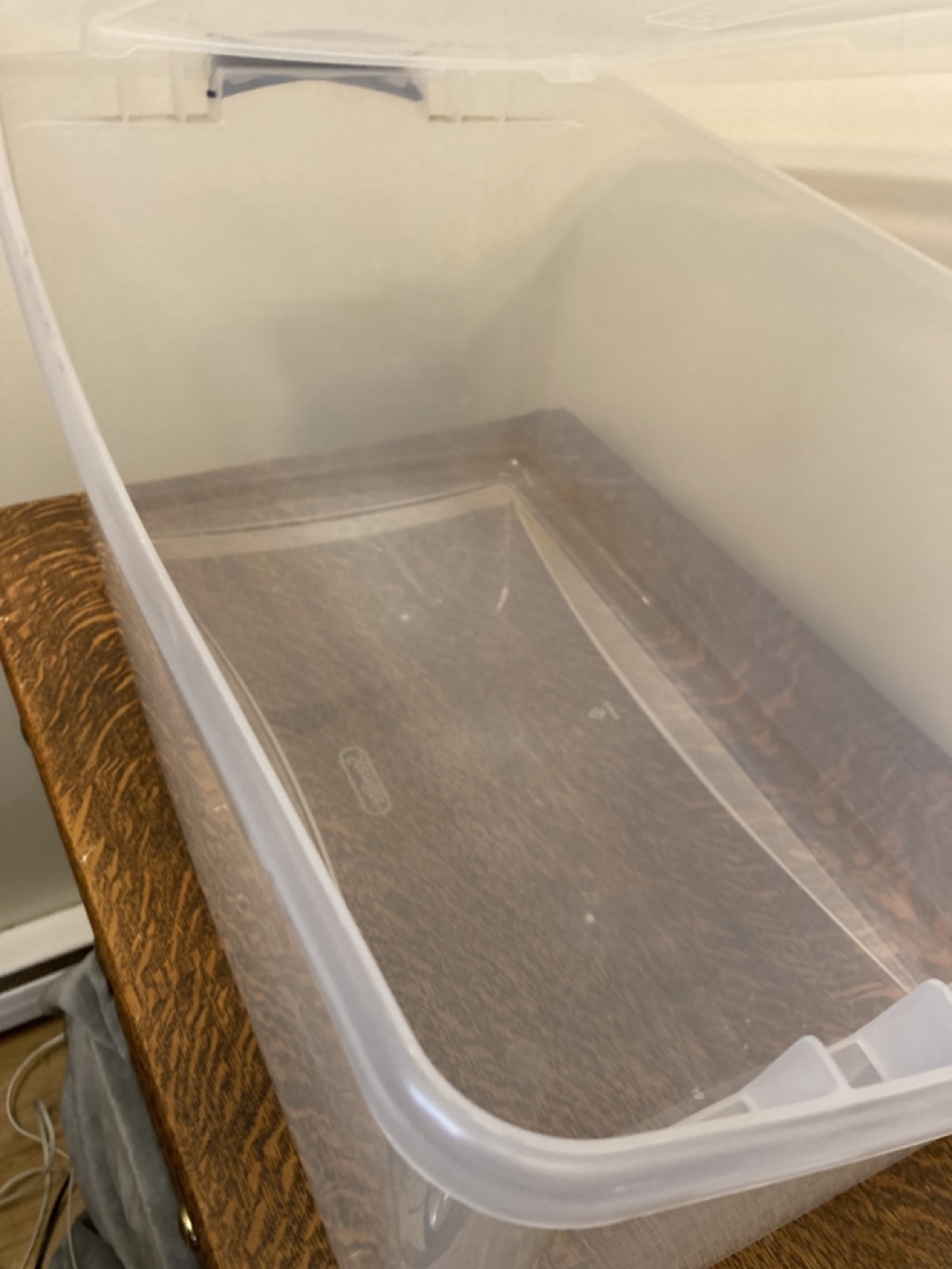 Sterilite 66 Quart Storage Box - photo 4