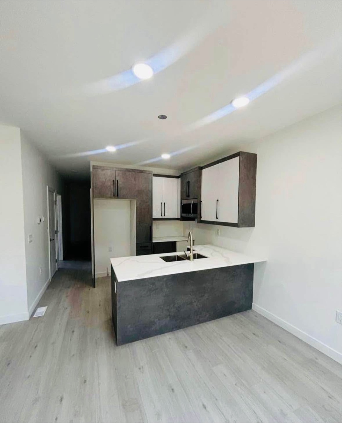 For Rent: 2 Beds 1 Bath Newly Built - photo 2