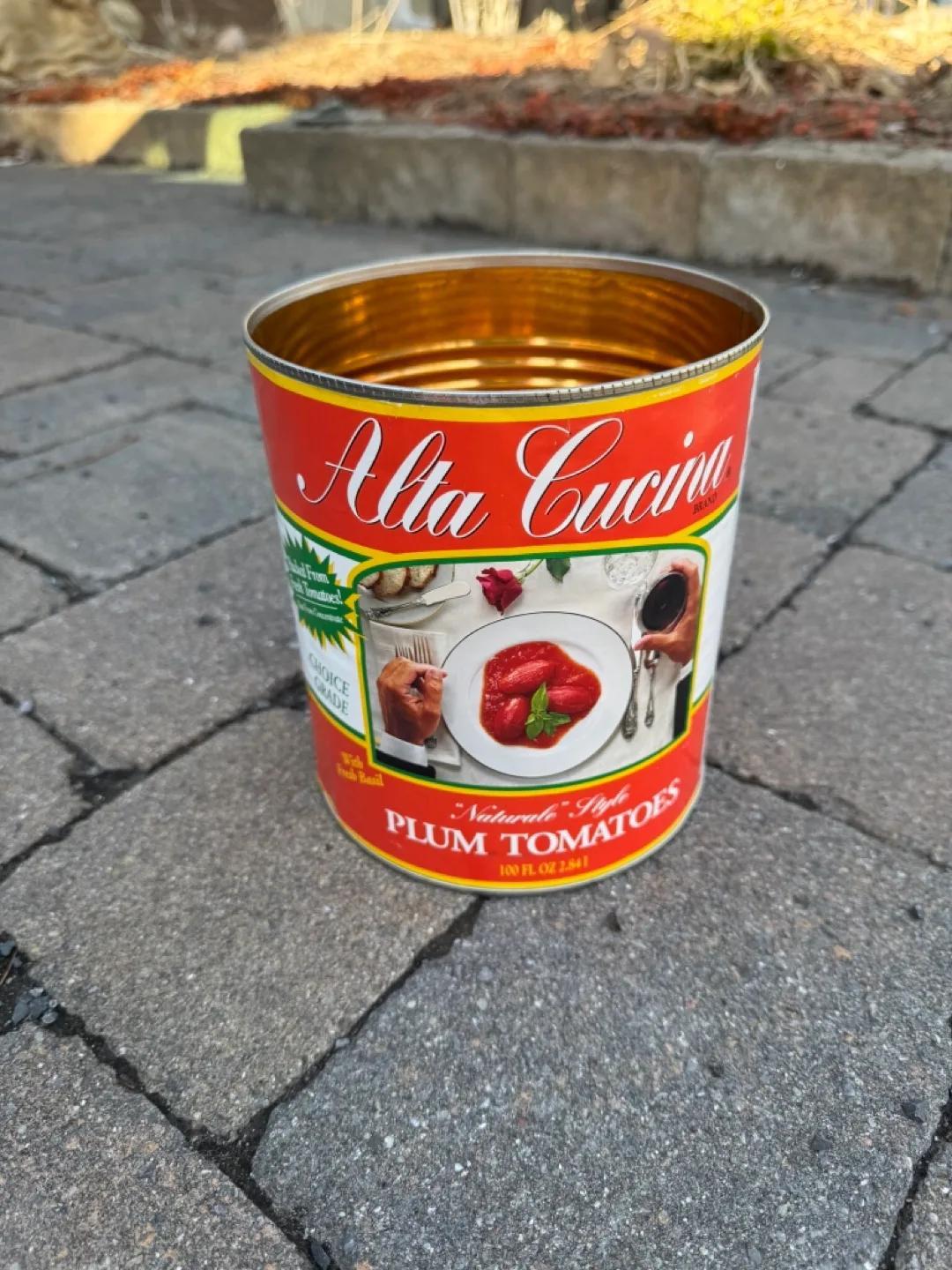 Large Tomato Sauce Cans thumbnail