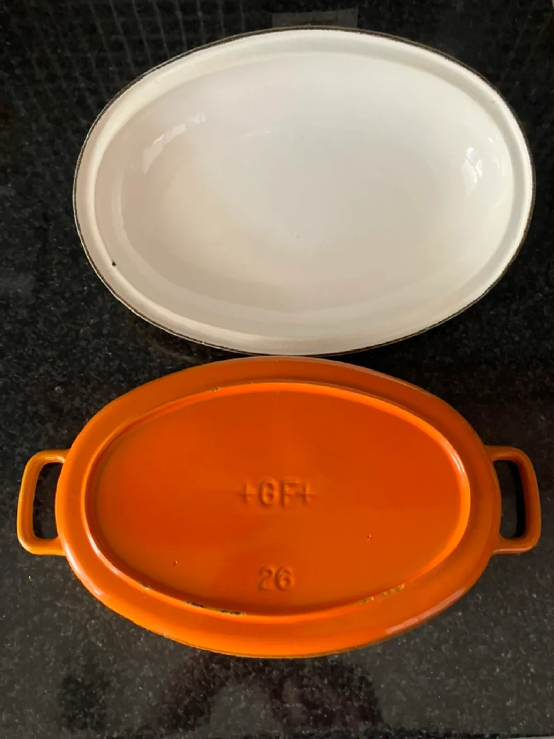 Vintage 1970s cast iron dish image indicator(4)