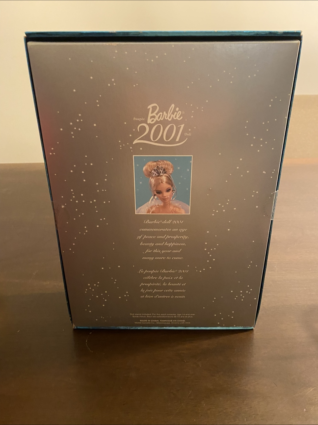 Barbie 2001 Collector Edition Doll - photo 2