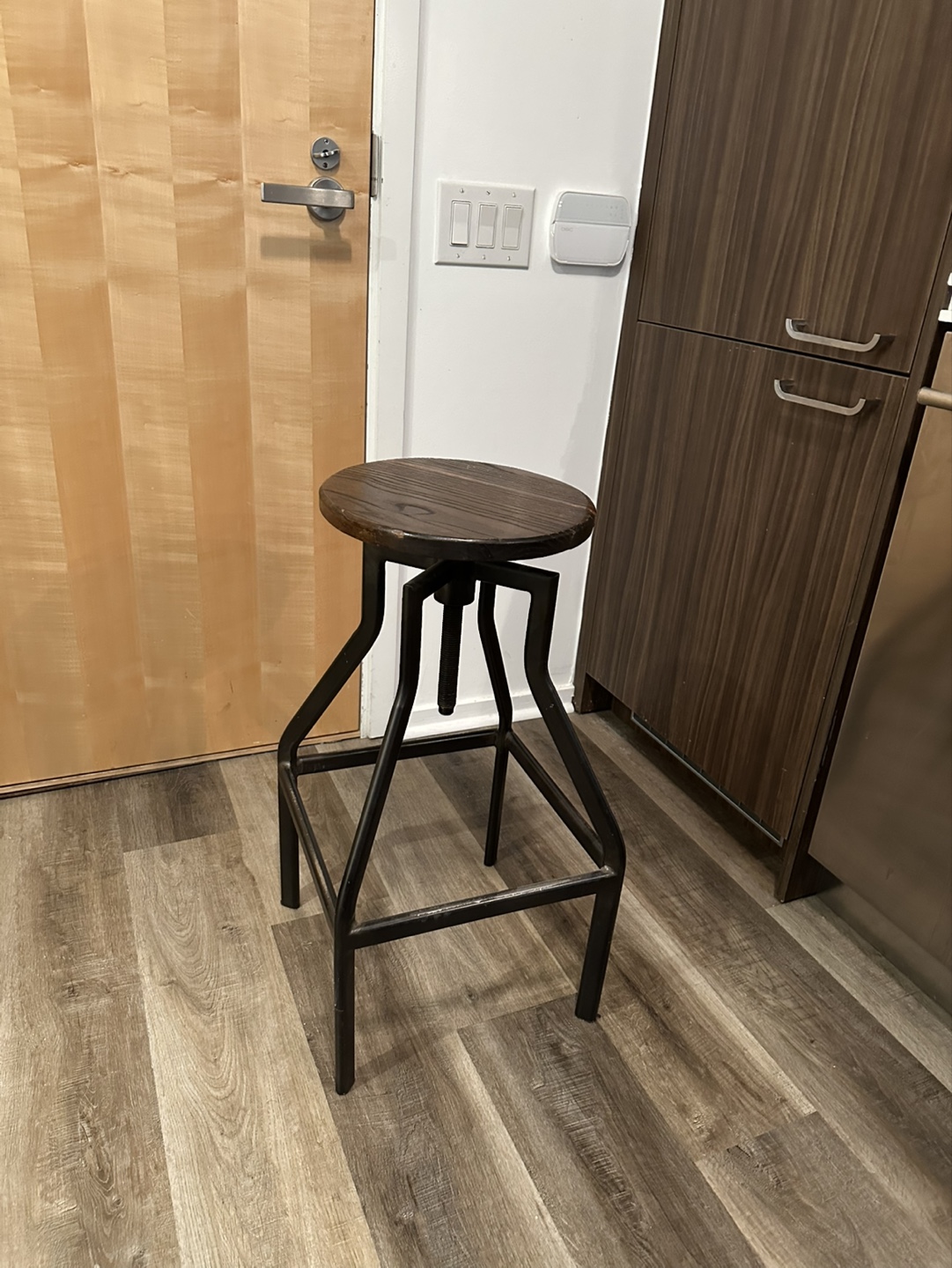 Adjustable Height Industrial Bar Stool