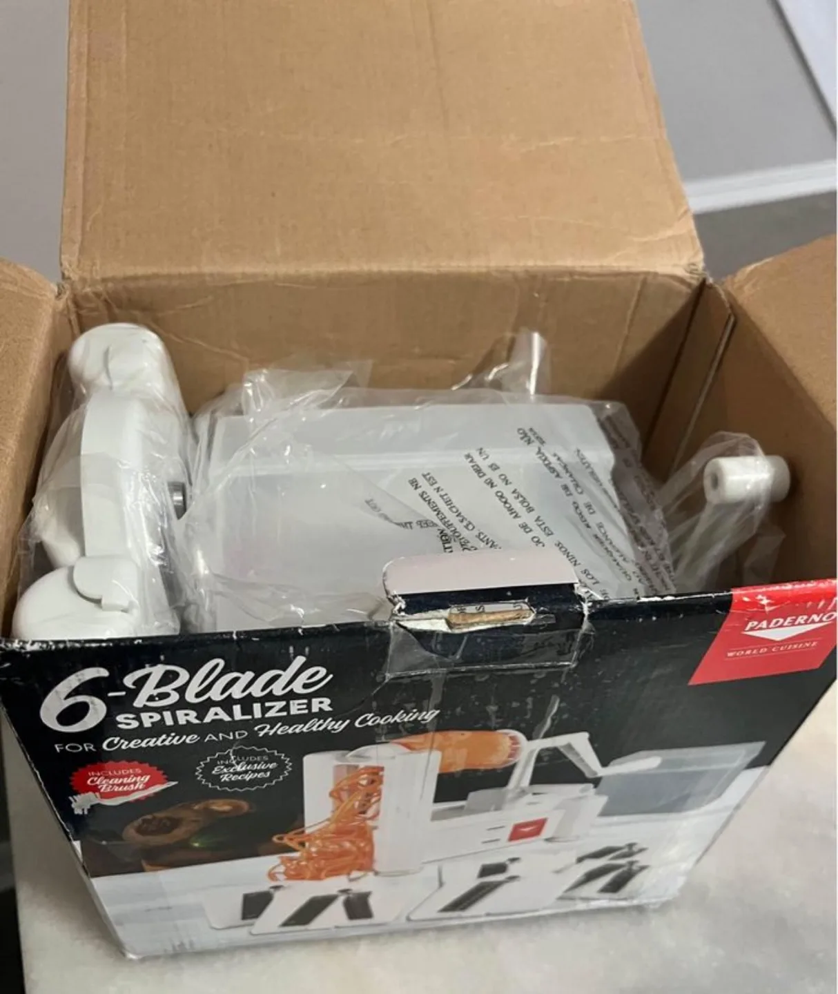 4-Blade Vegetable Slicer/Spiralizer image indicator(5)