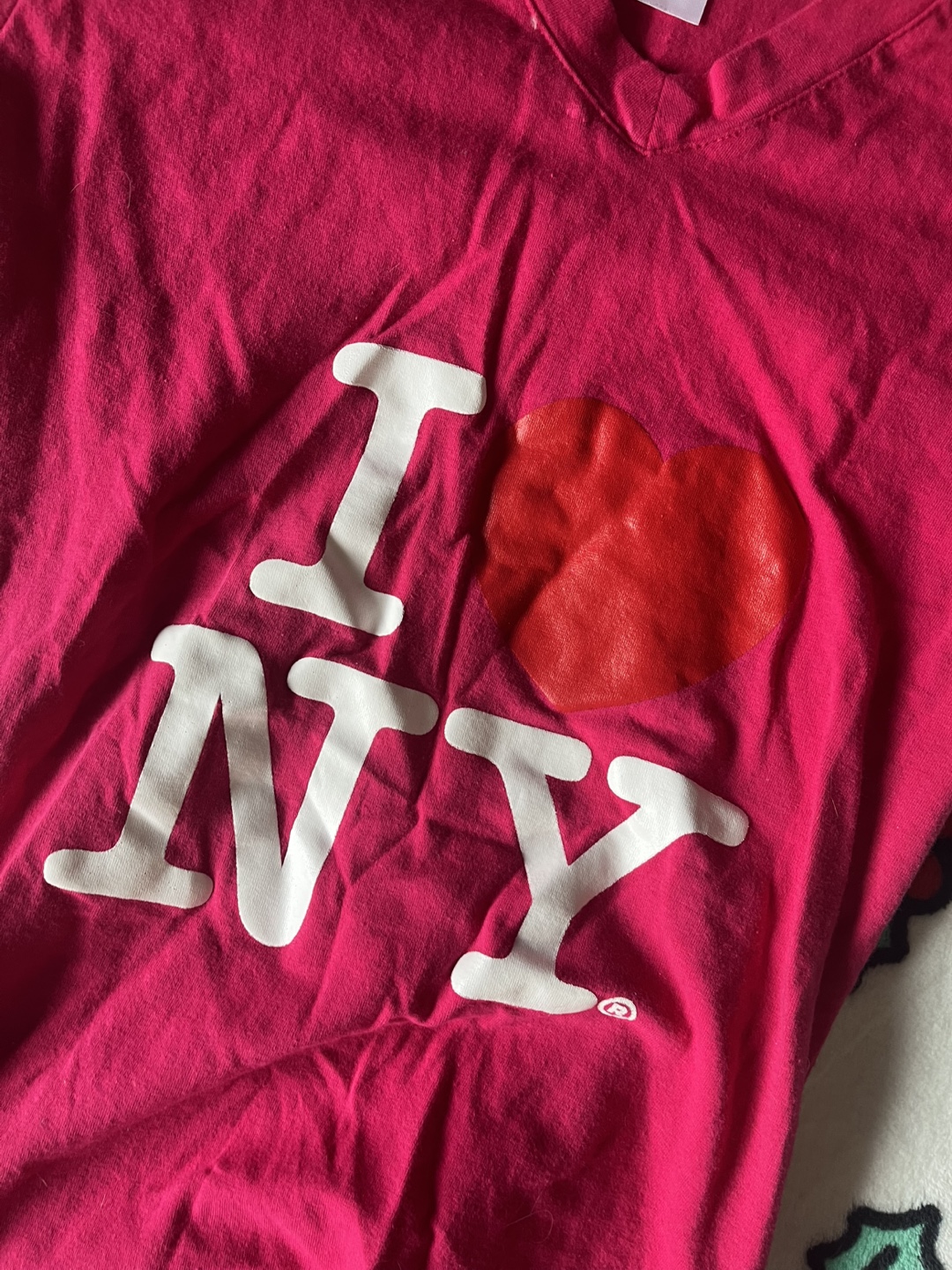 I ♥ NY Officially Licensed Pink V-Neck T-Shirt - Size M - photo 2