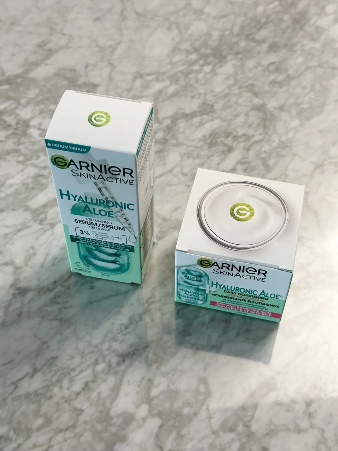 Garnier SkinActive Hyaluronic Aloe Serum & Cream image indicator(2)