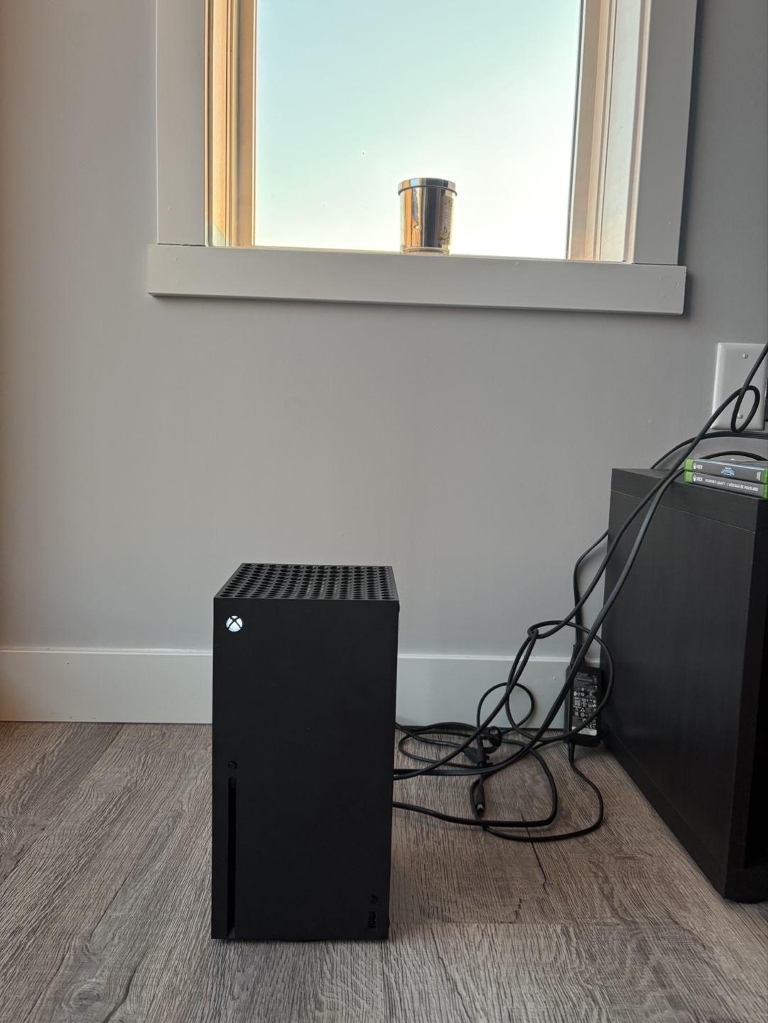 Xbox Series X Console with Two Controllers and Games - photo 3