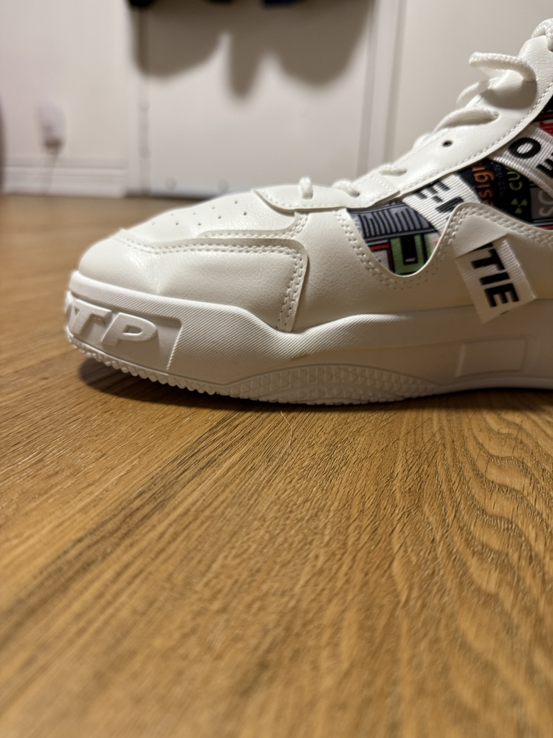 Lobwart High-Top Sneakers - photo 2