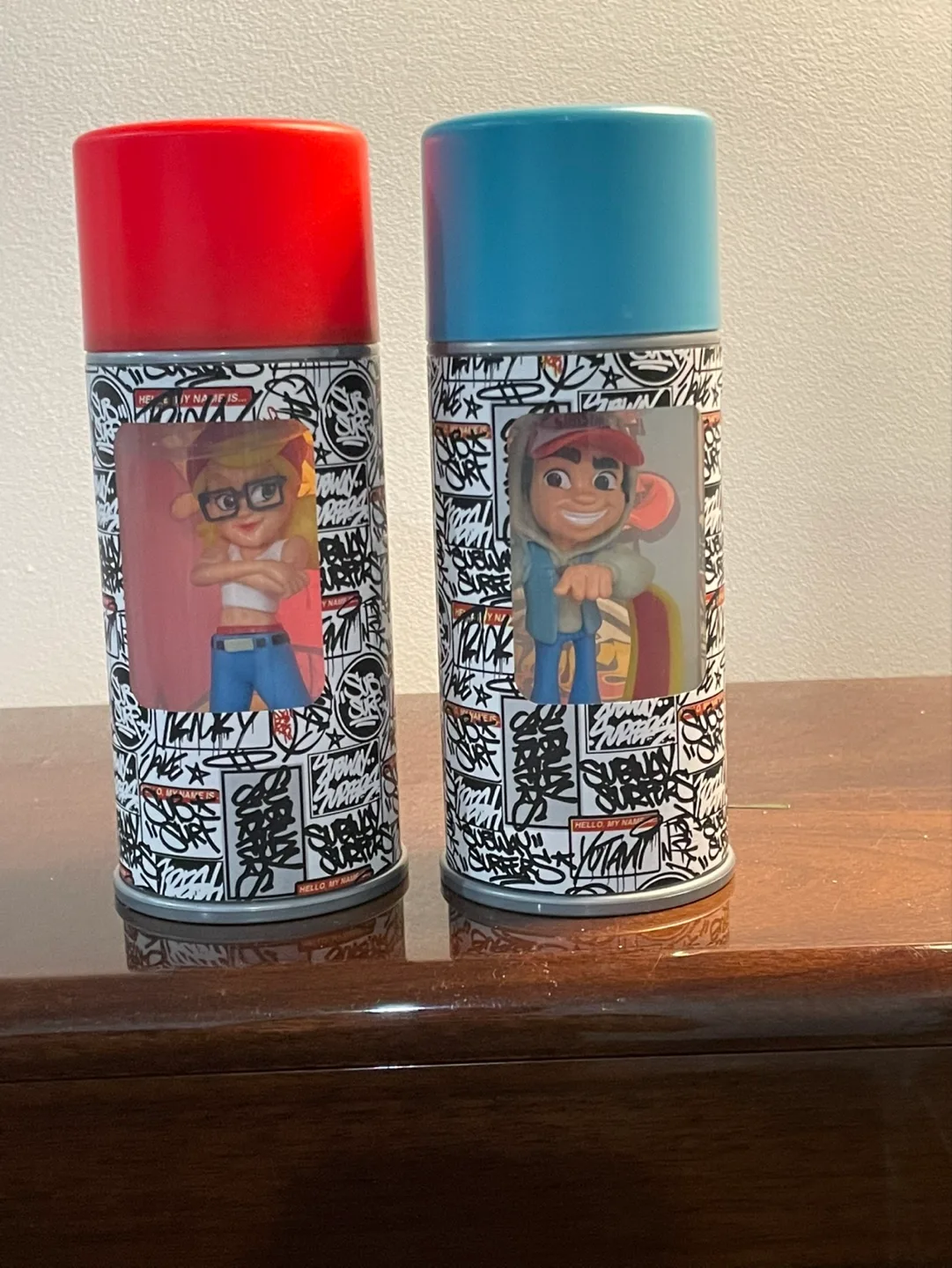 Subway Surfers Spray Paint Cans with Figures image indicator(4)
