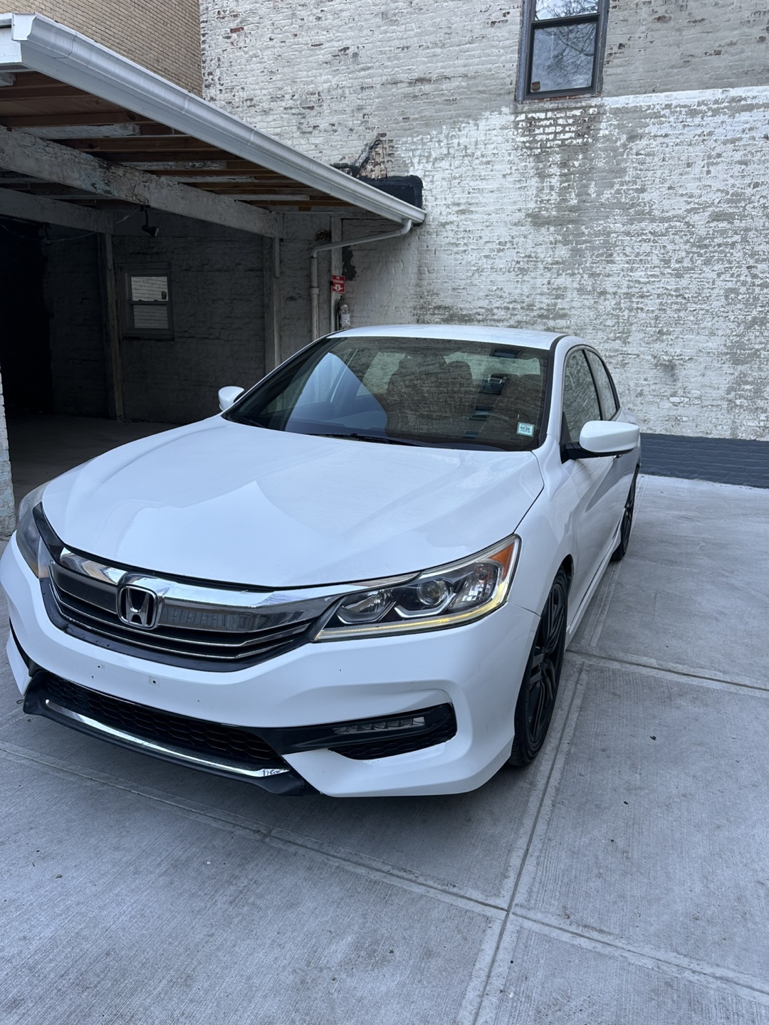 2016 Honda Accord Sport - photo 2
