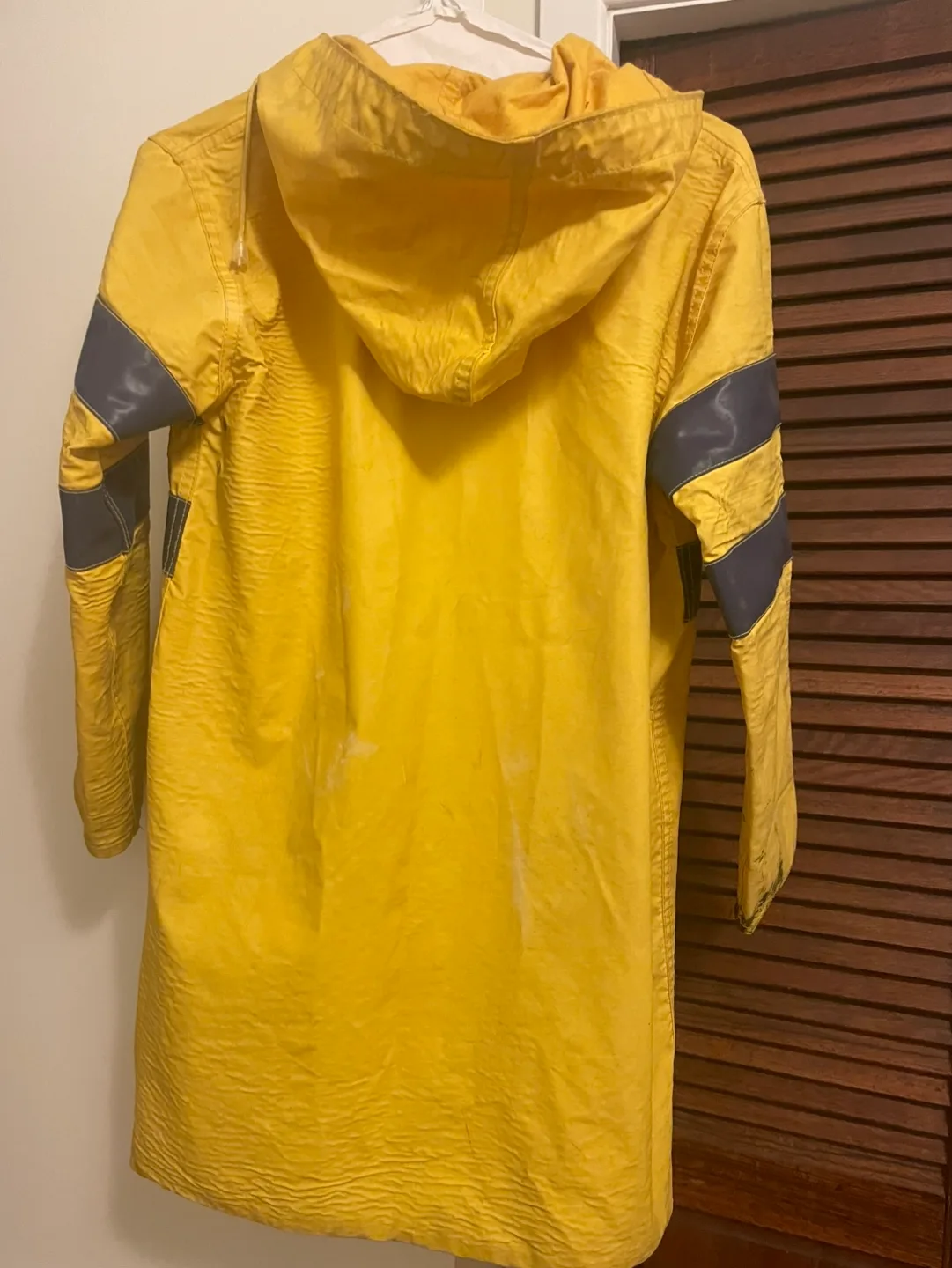 Vintage Real Clothes Yellow Raincoat Size 10 image indicator(2)